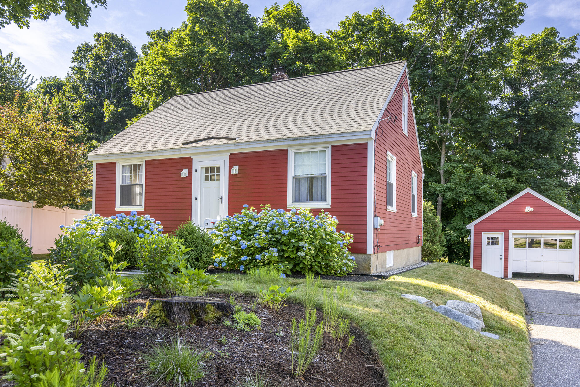 24 Farm Hill Road
