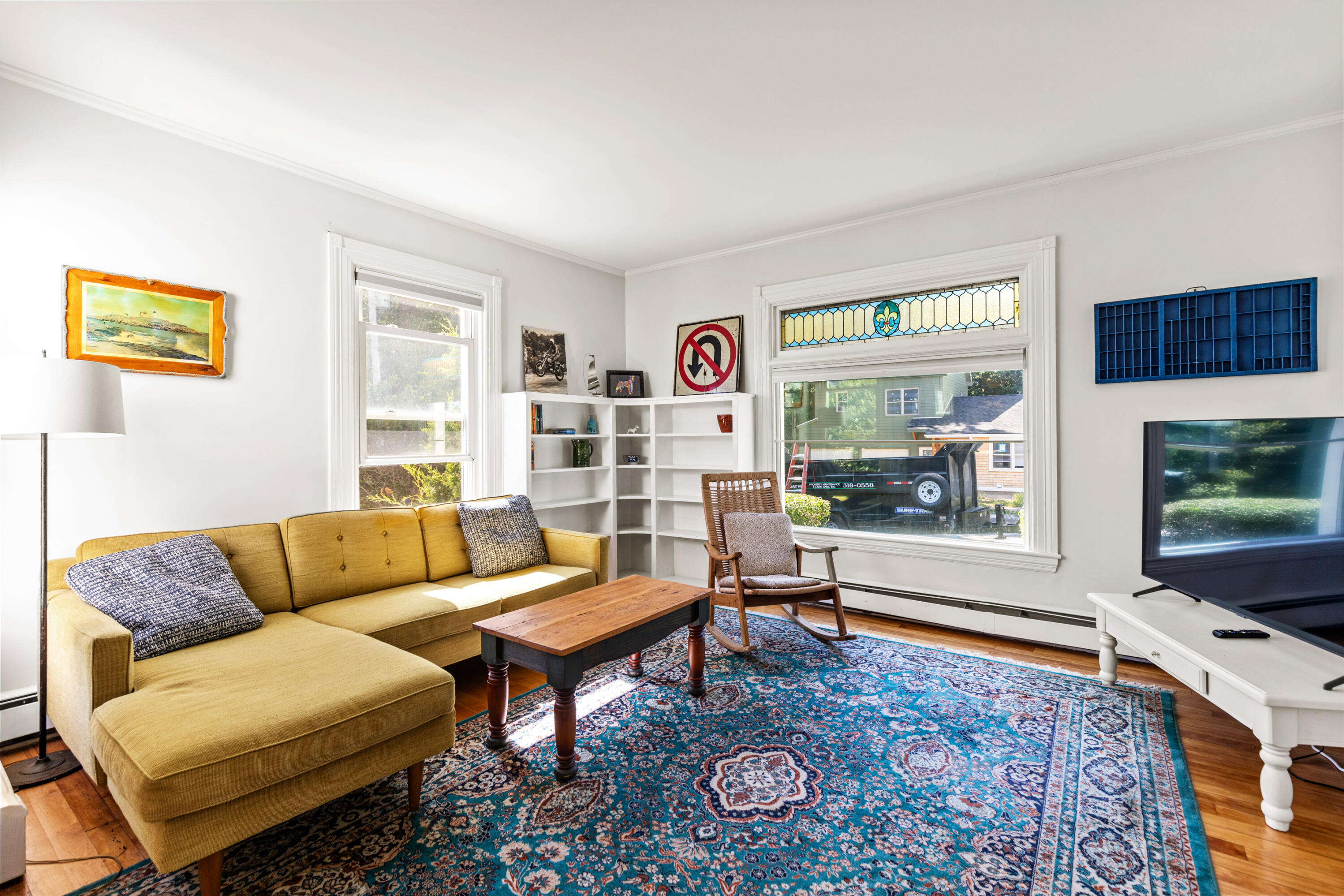 60 Surfsite Road