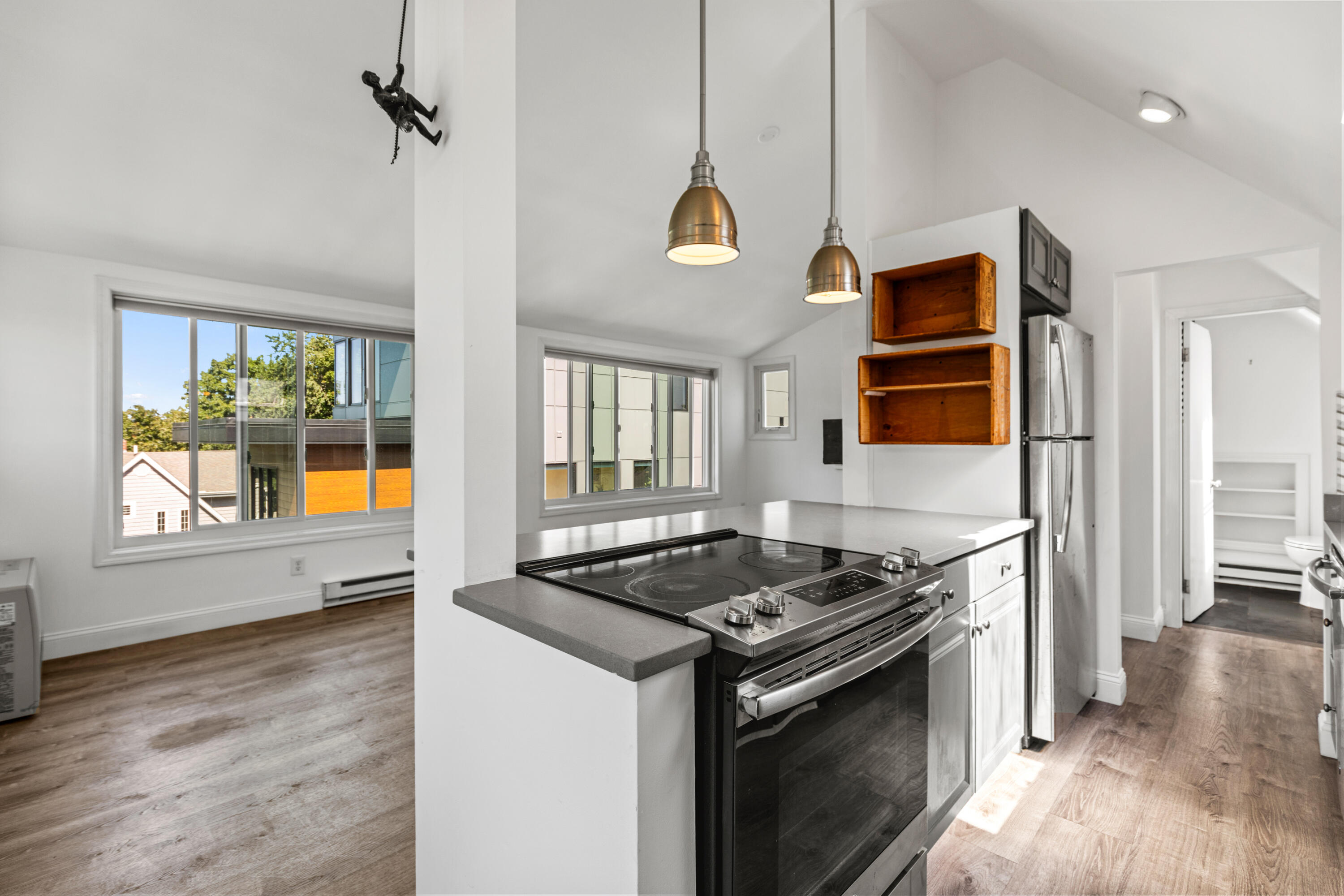 60 Surfsite Road