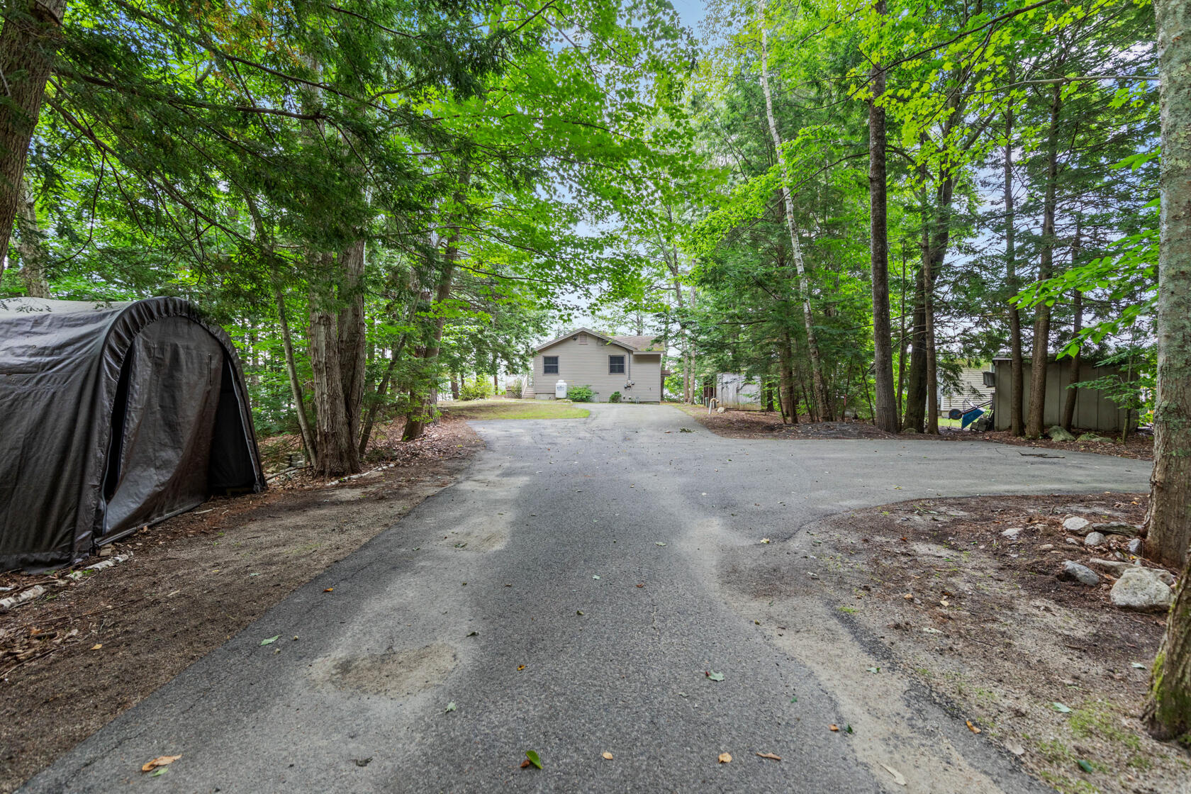 45 Lakeside Drive