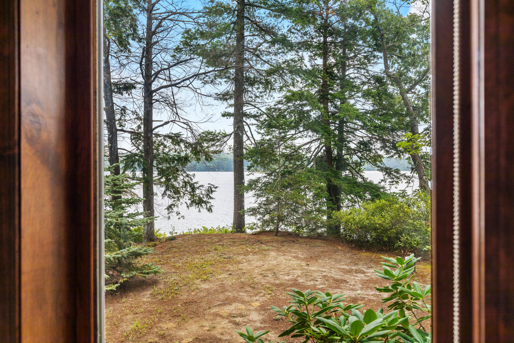 45 Lakeside Drive