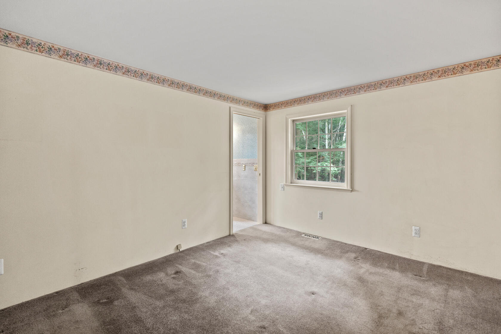 45 Lakeside Drive