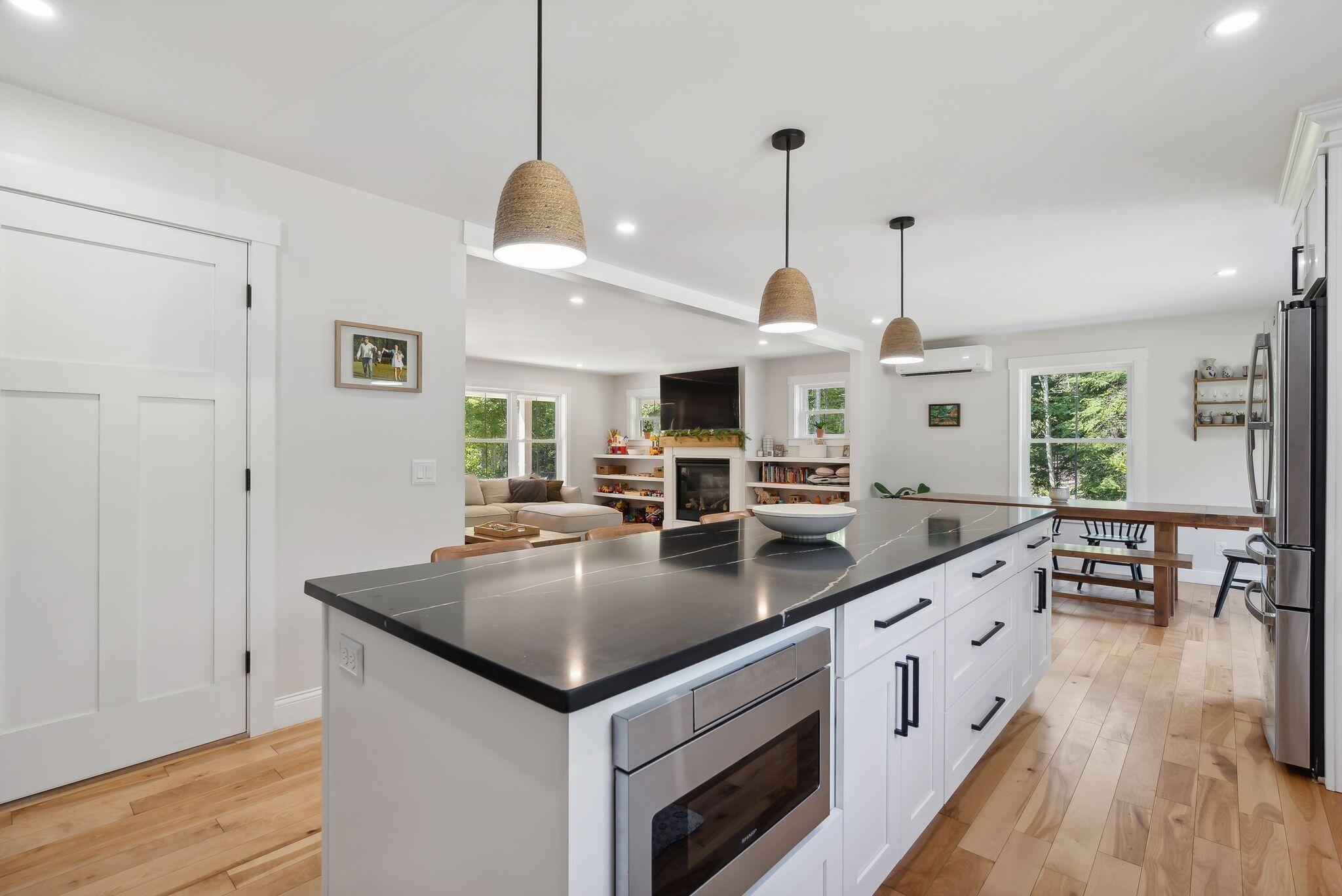 735 Hallowell Road