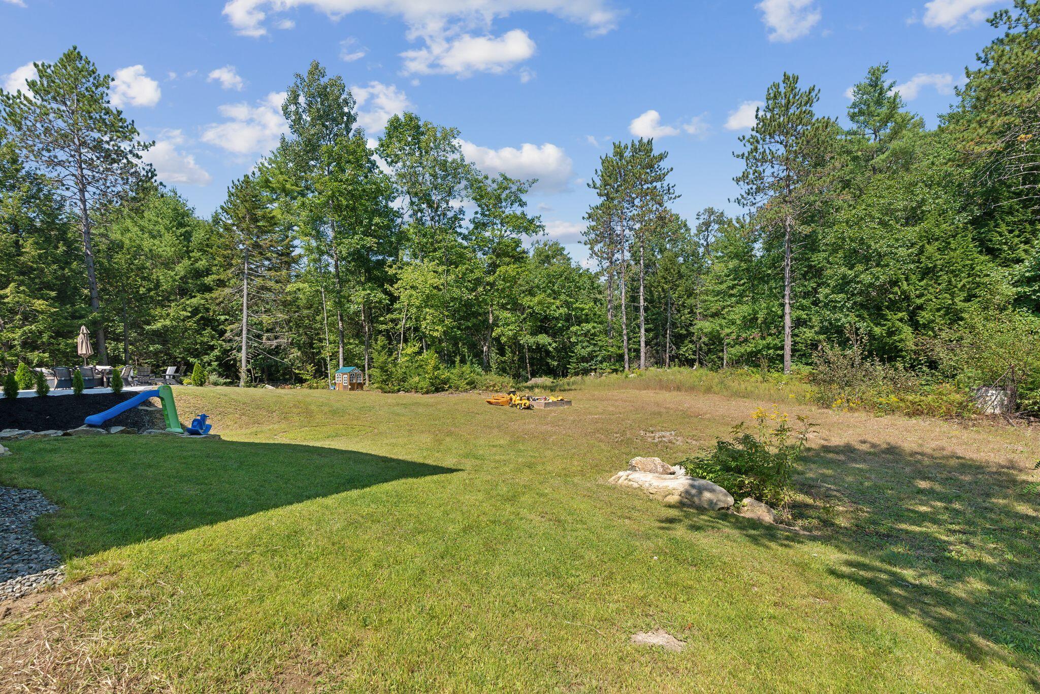 735 Hallowell Road