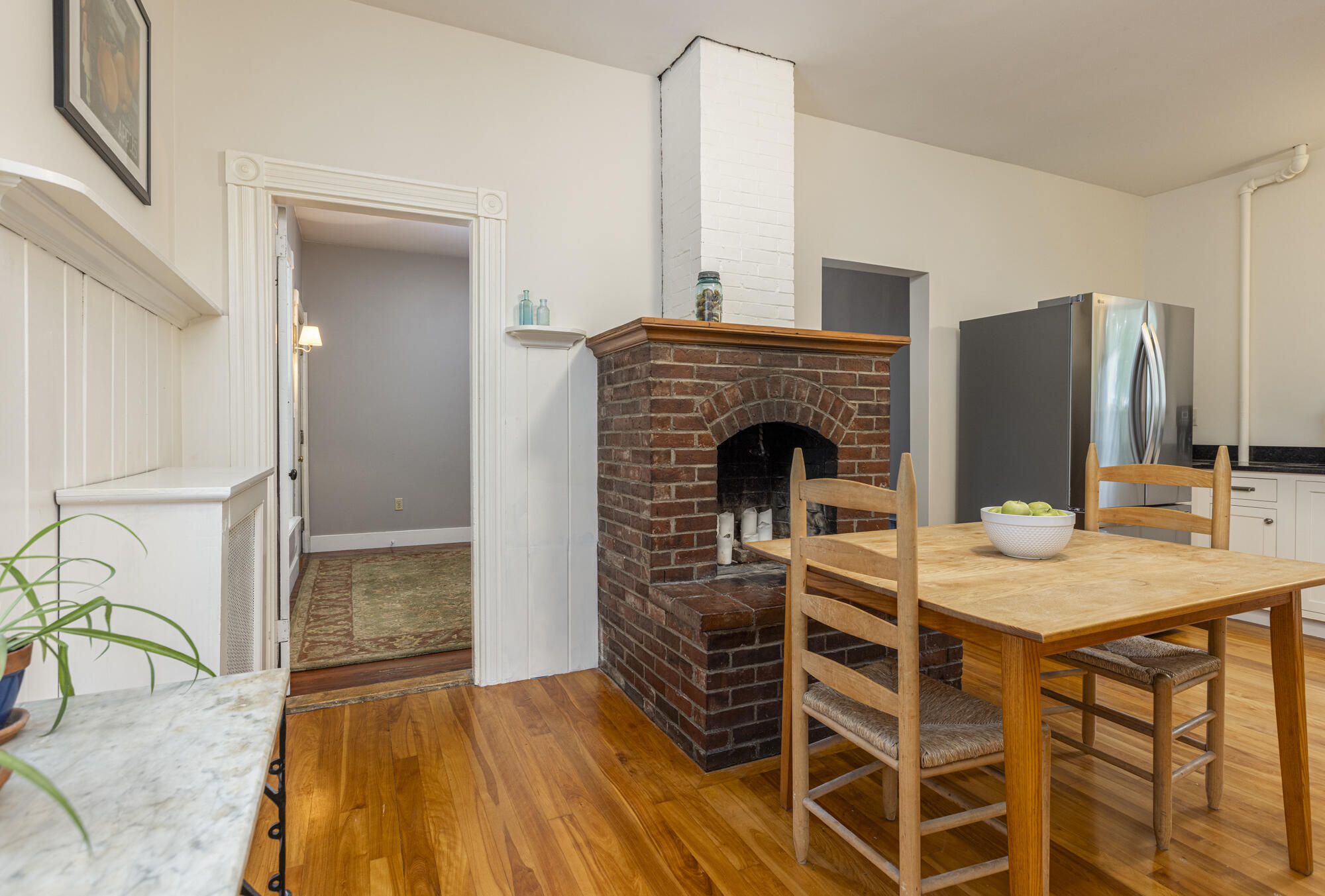 16 Nevens Street