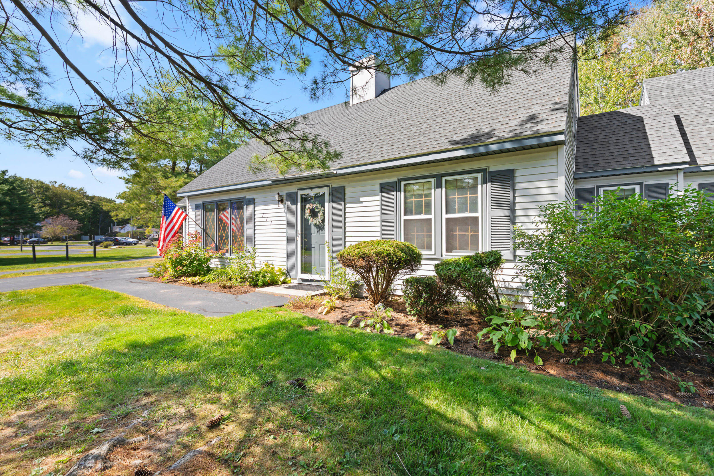 111 Dyke Farm Road Extension, 111