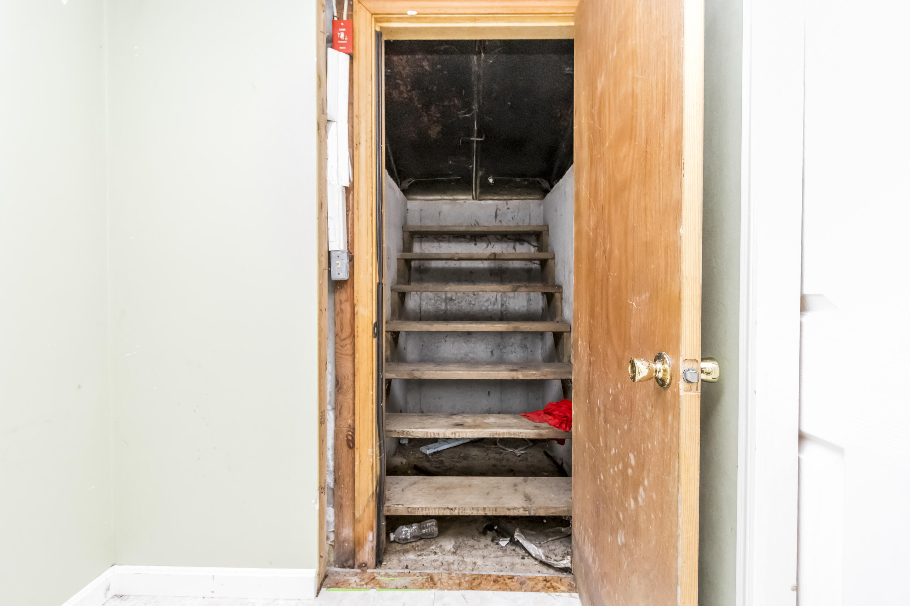 12 Stockman Avenue