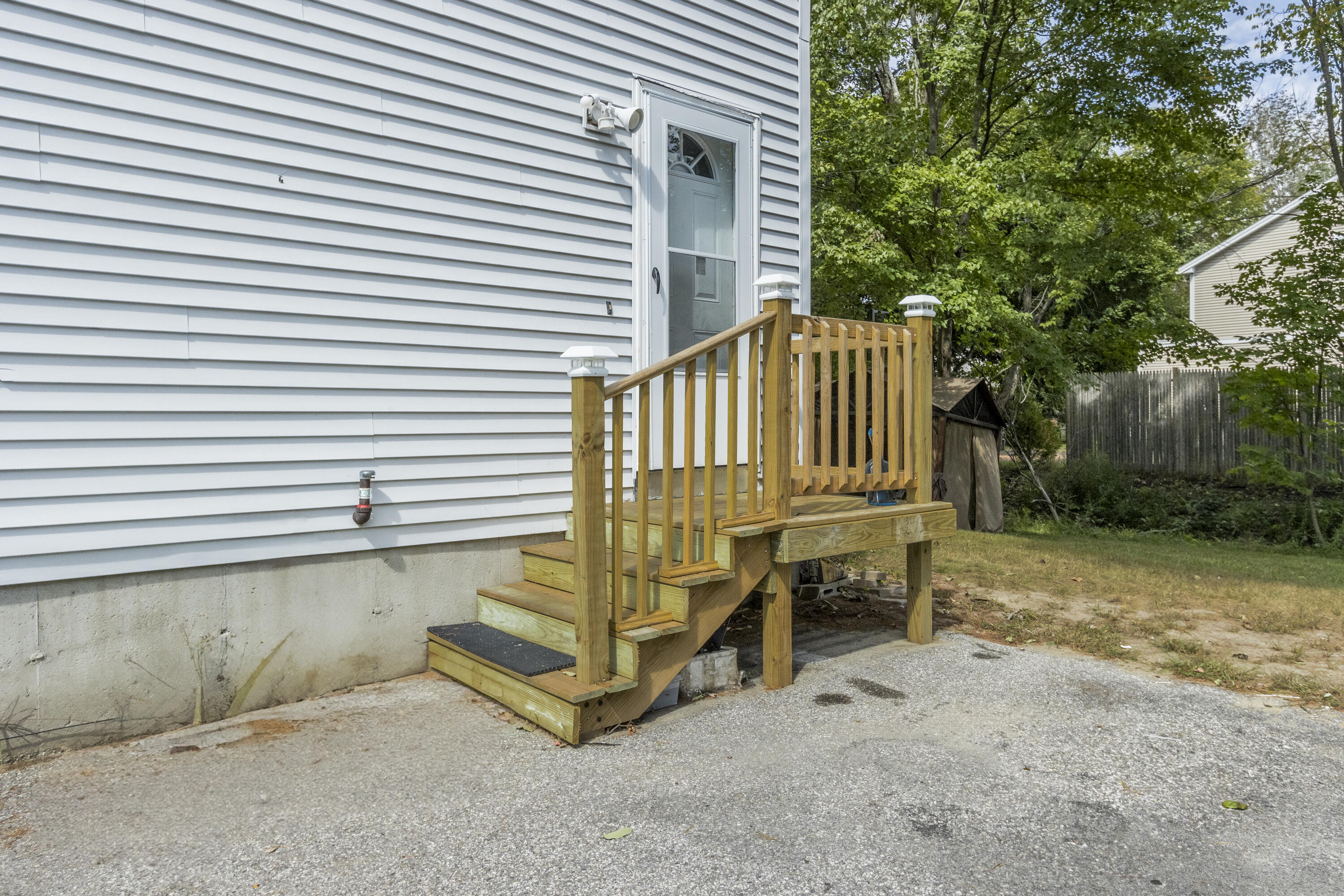 12 Stockman Avenue