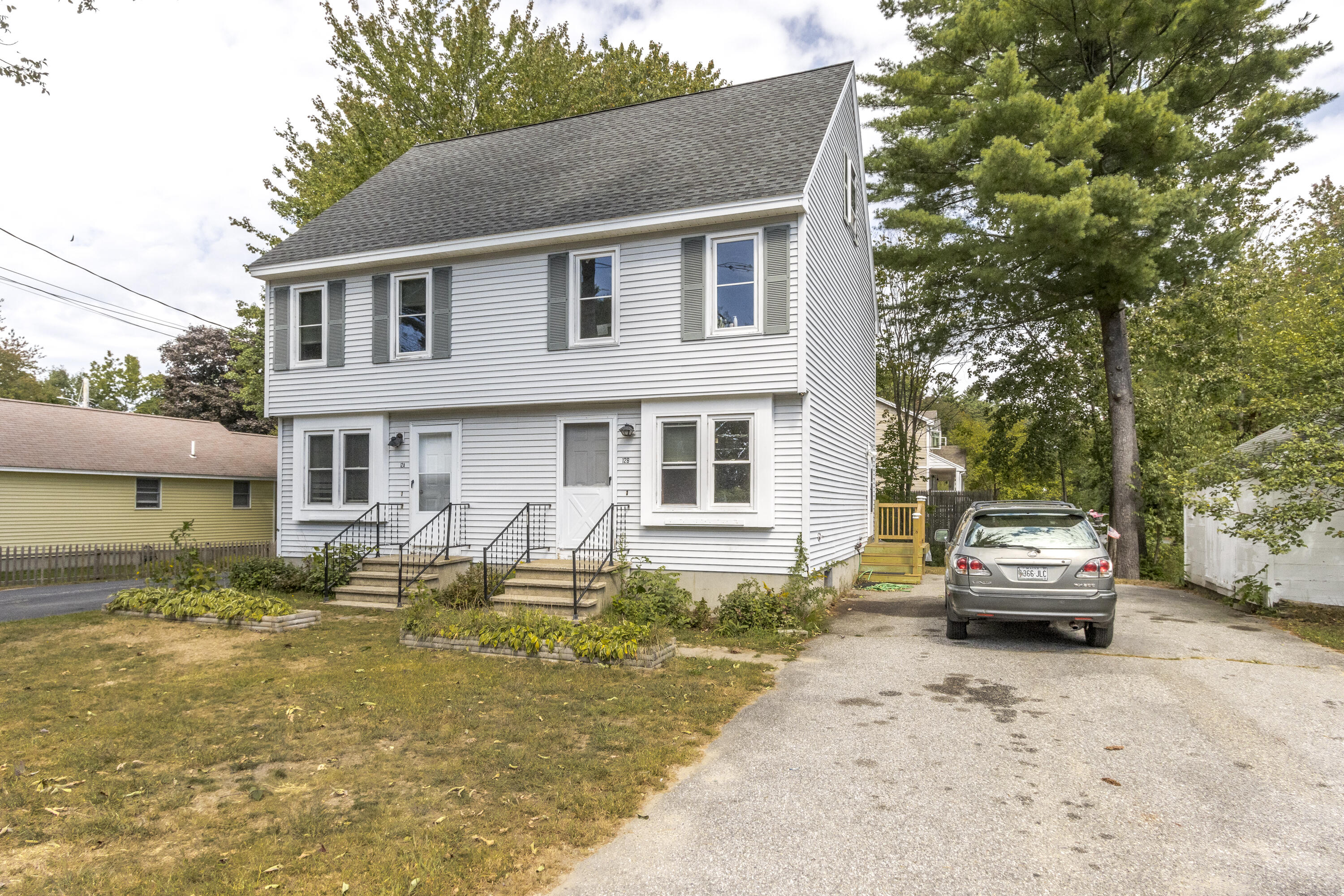 12 Stockman Avenue