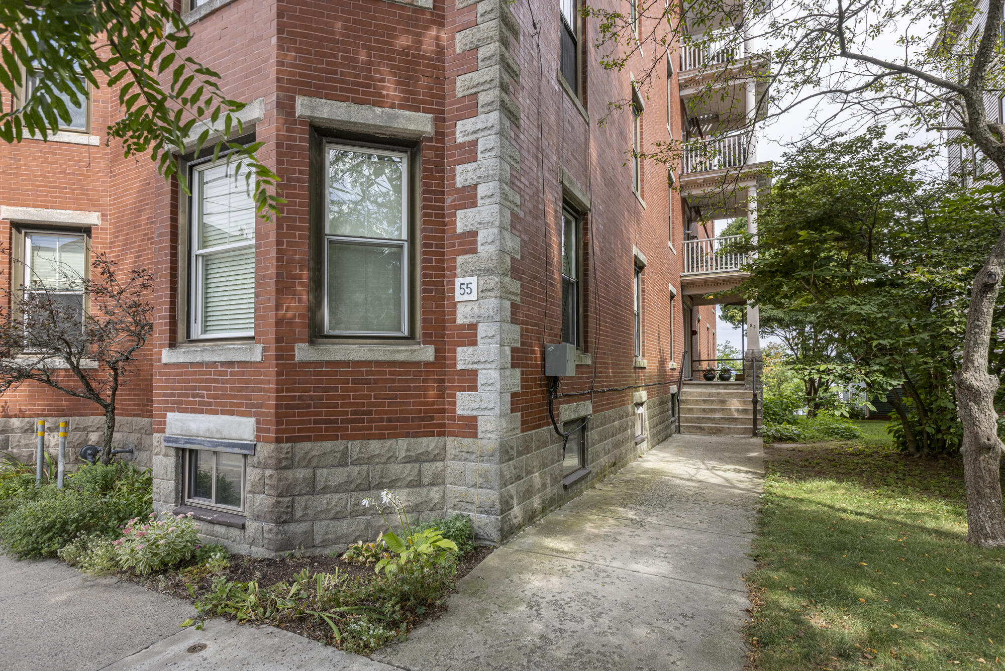 55 Morning Street, 2-1