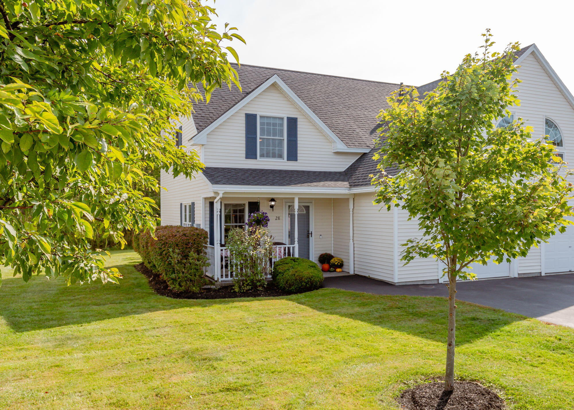 28 Joseph Drive, 28