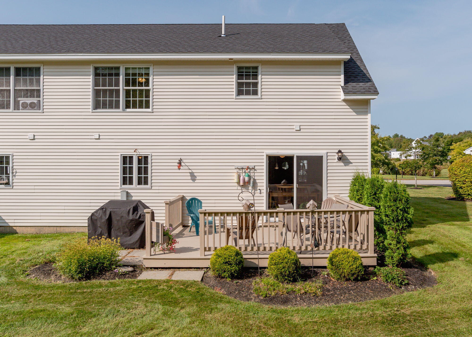28 Joseph Drive, 28