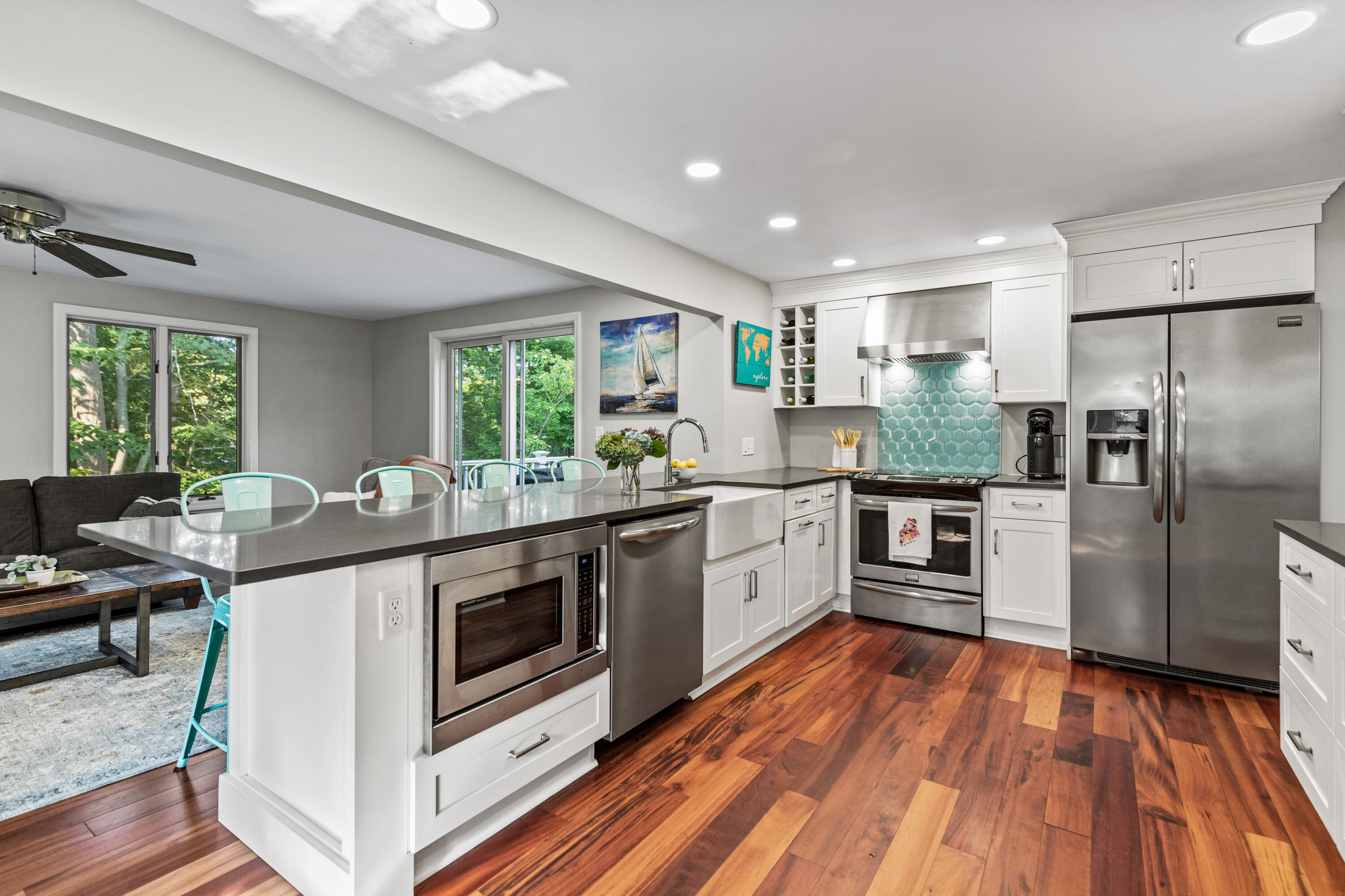 6 Hemlock Hill Road