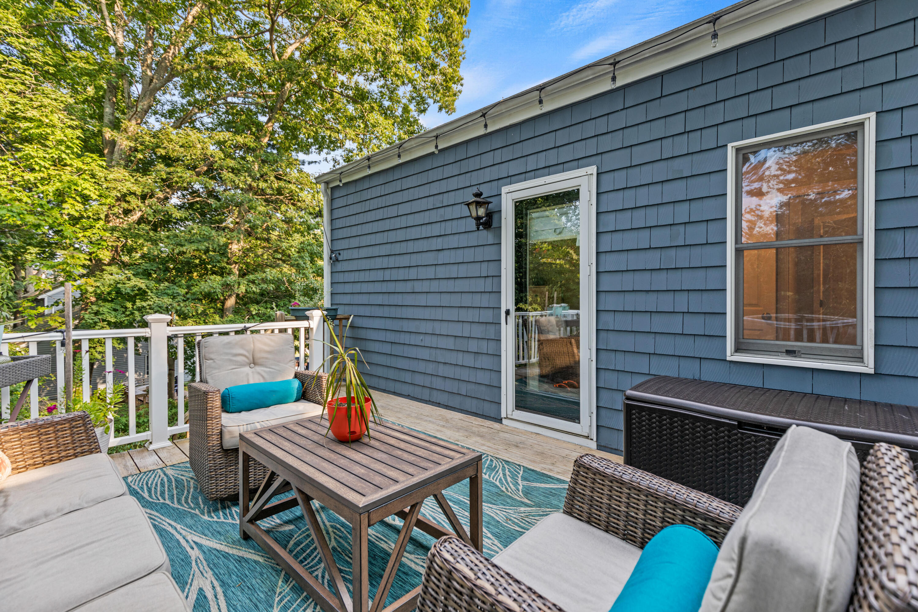 6 Hemlock Hill Road