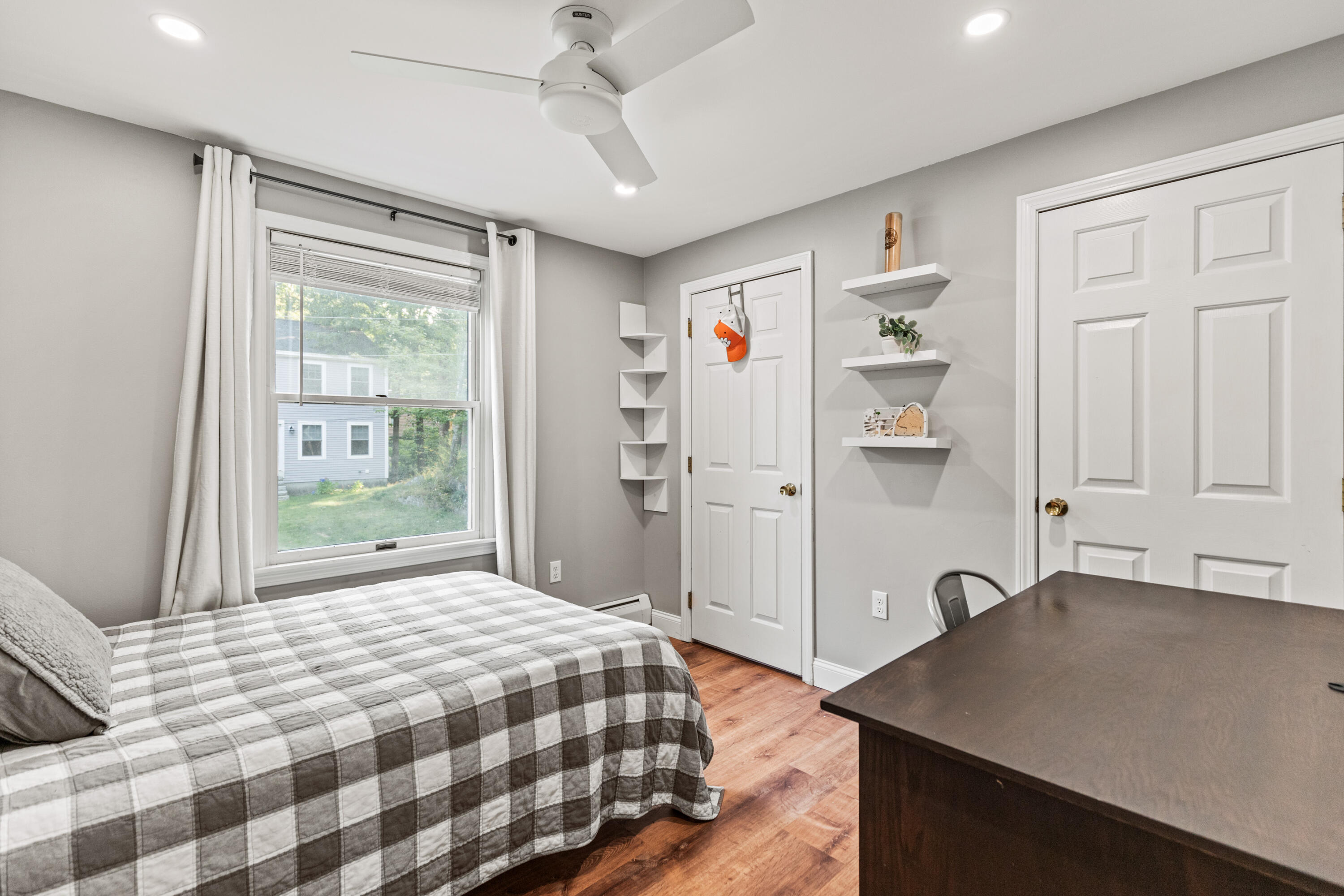 6 Hemlock Hill Road