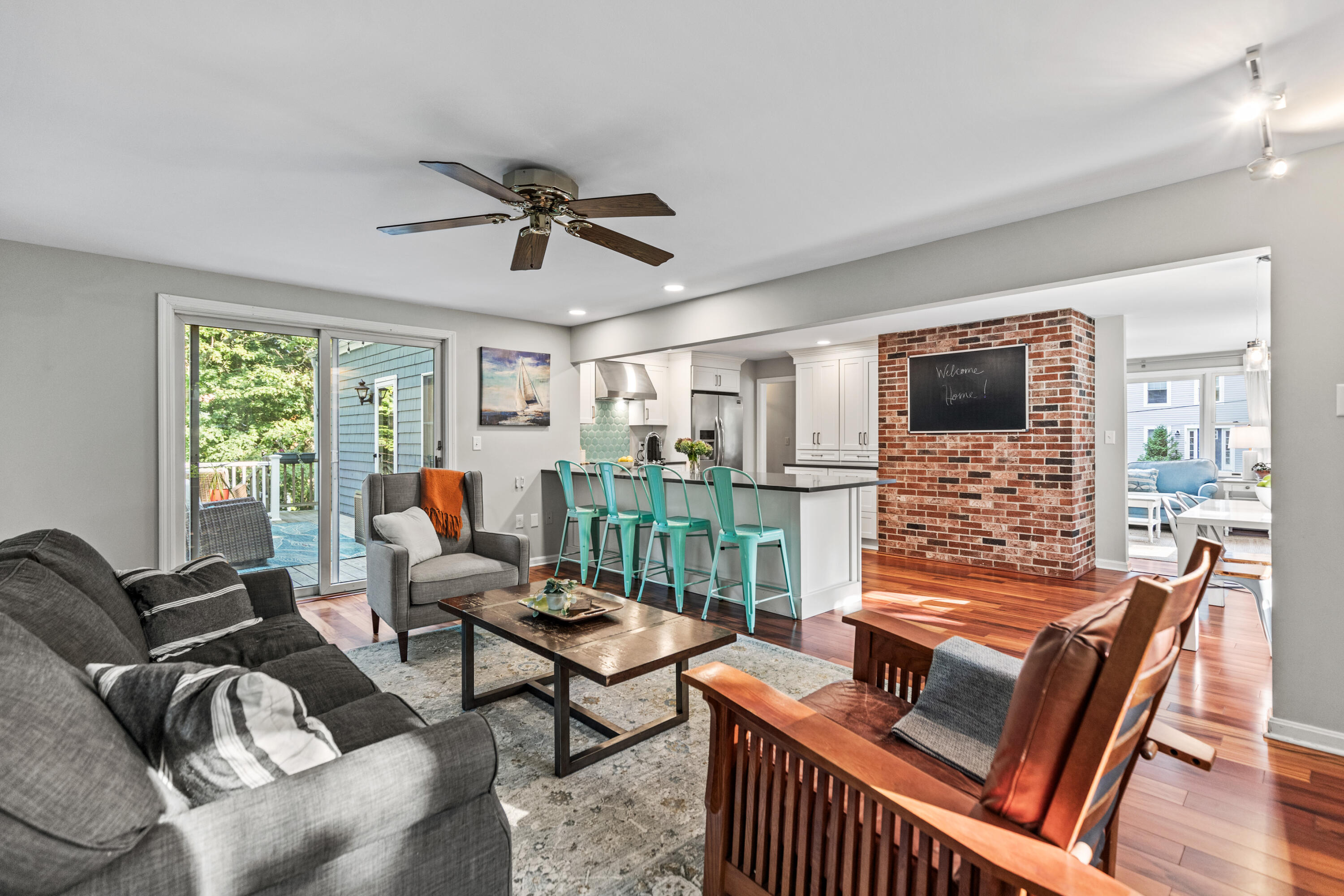 6 Hemlock Hill Road