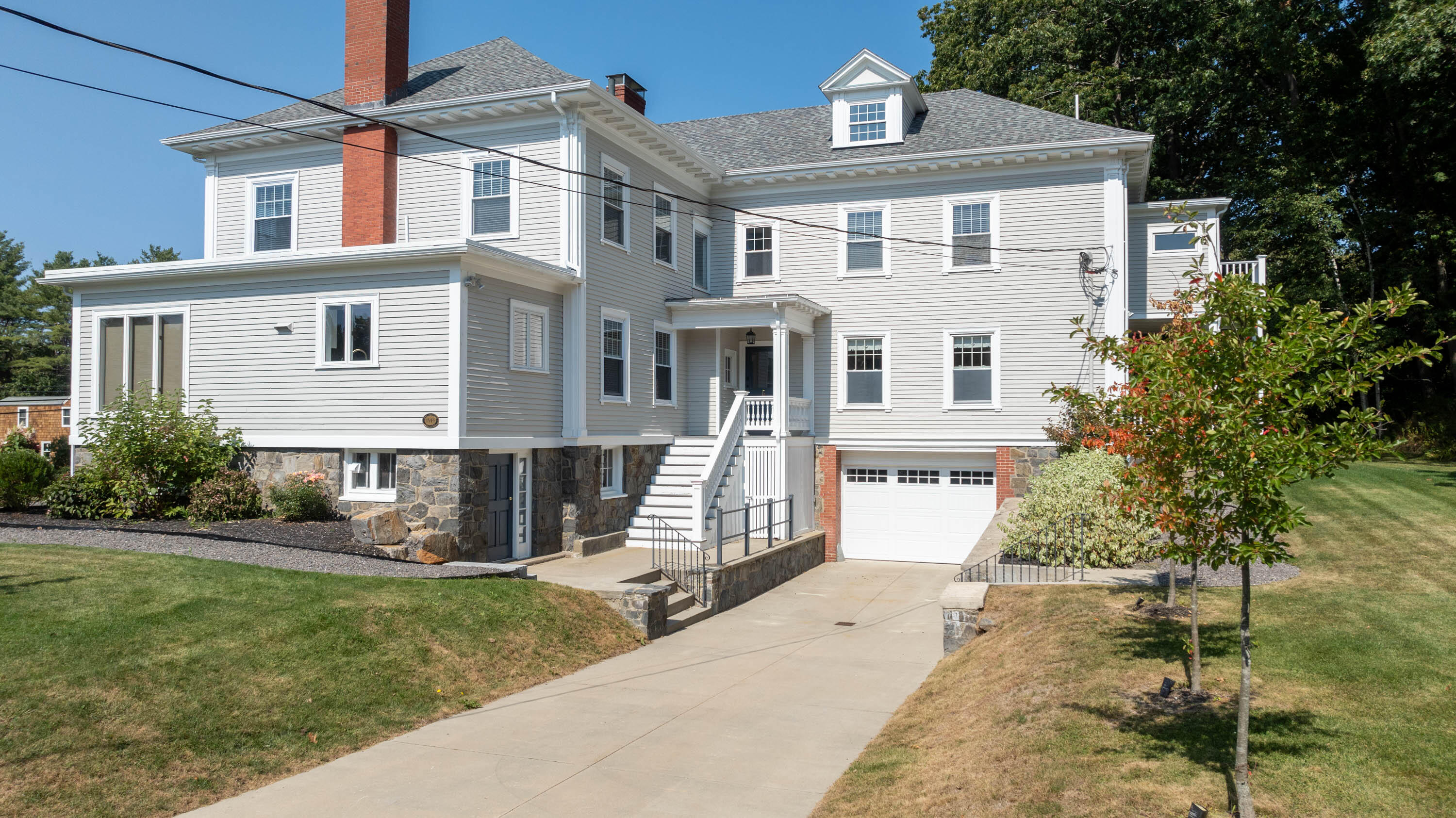 196 Ocean House Road
