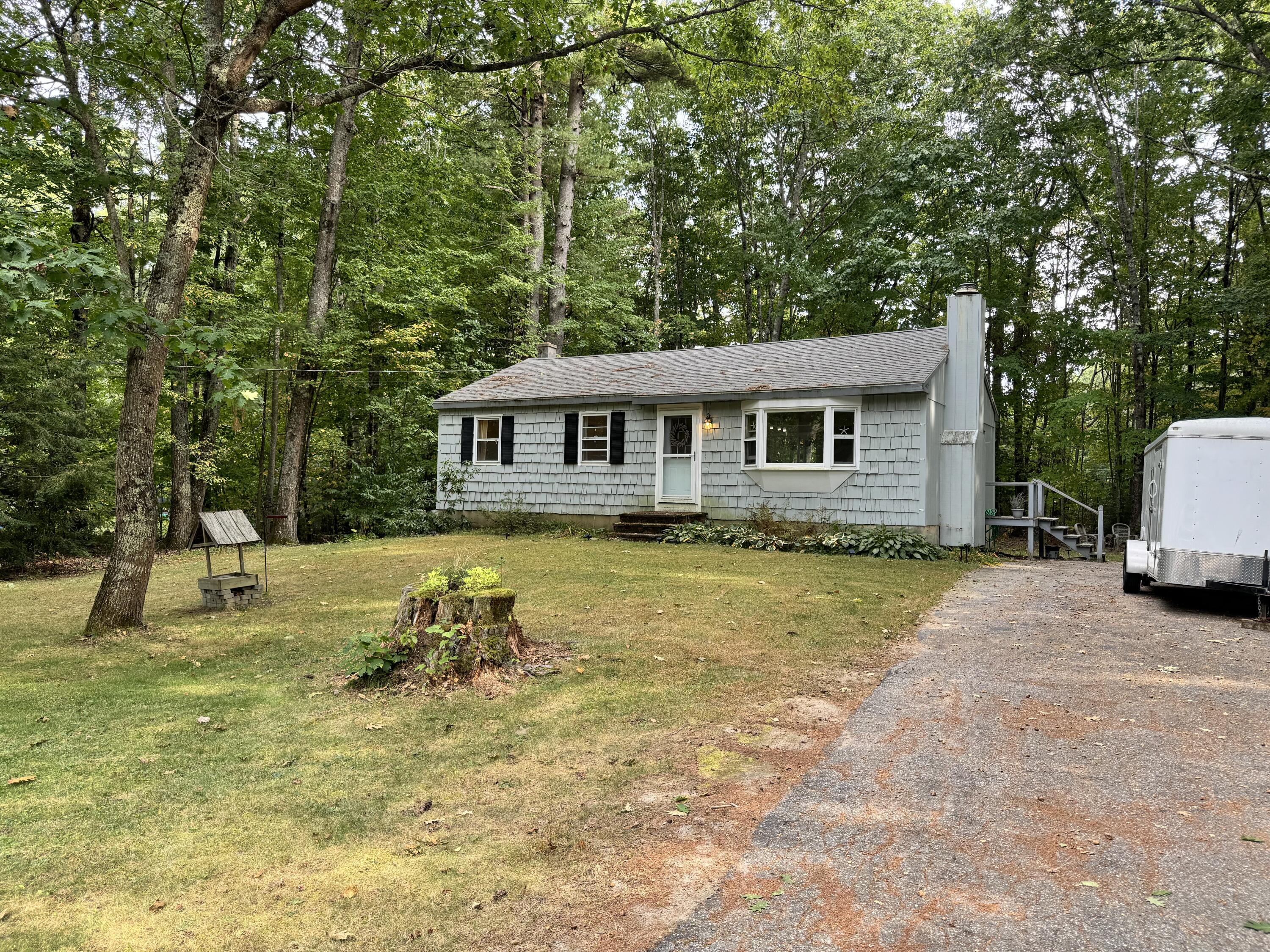 33 Albert Circle