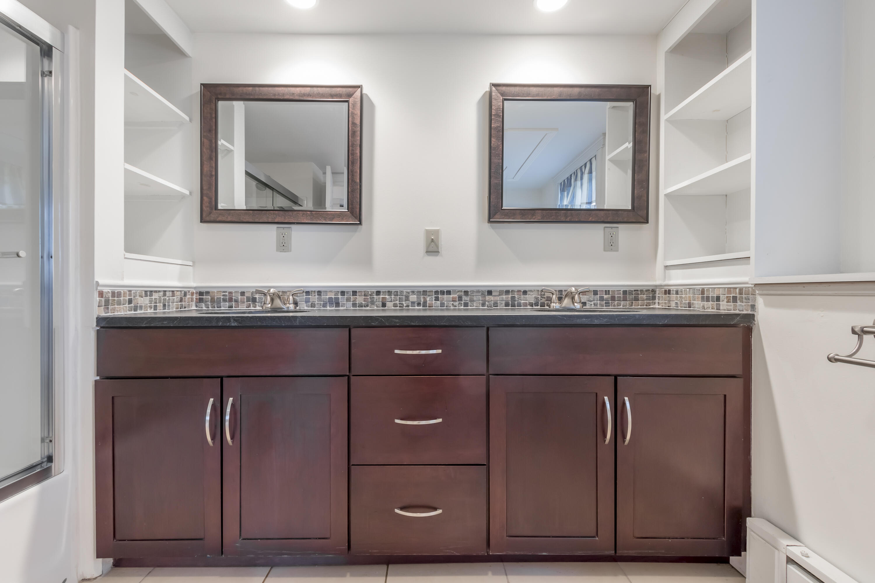 28 Salt Spray Lane