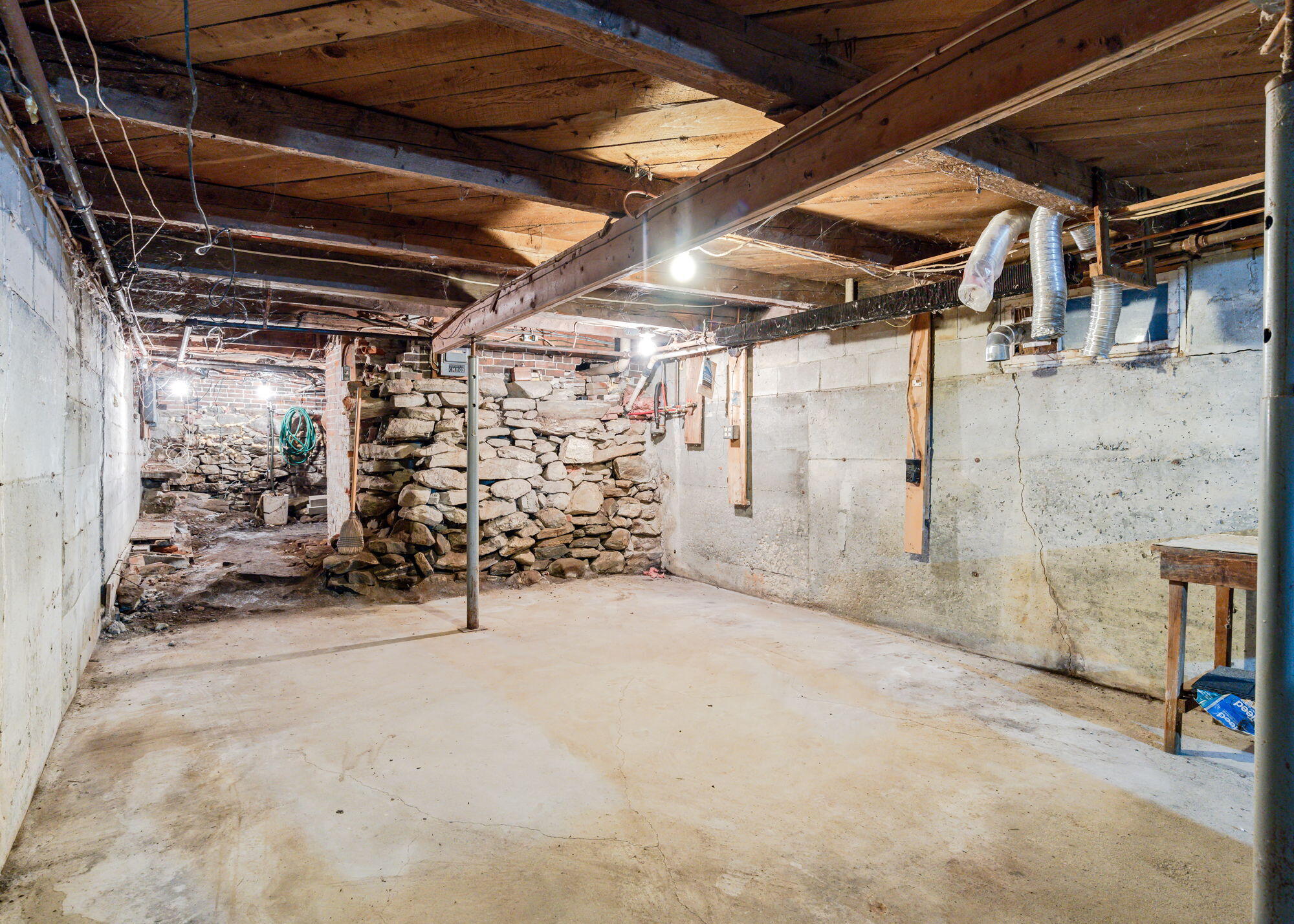 420 Princes Point Road