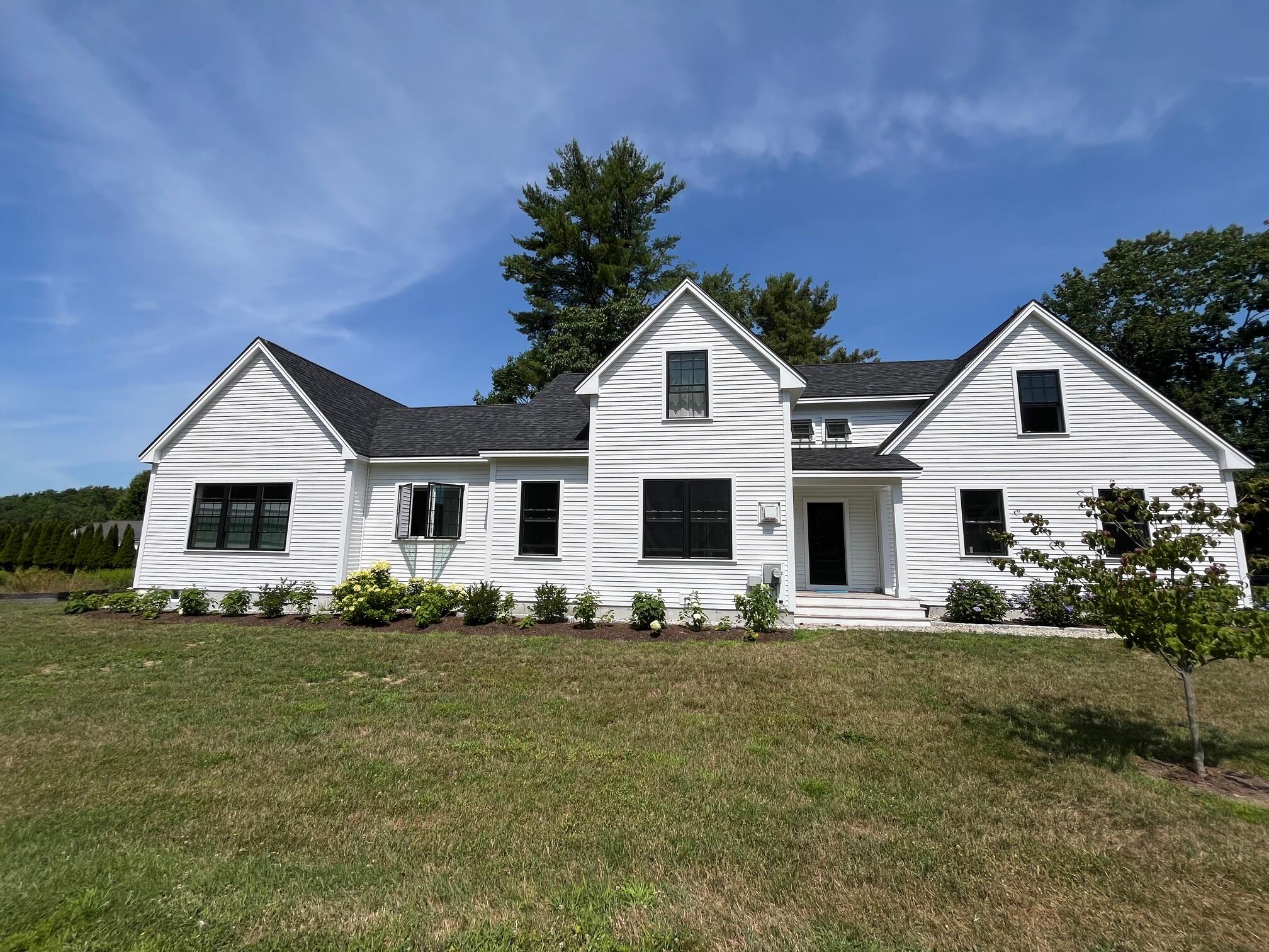 12 Lone Pine Lane