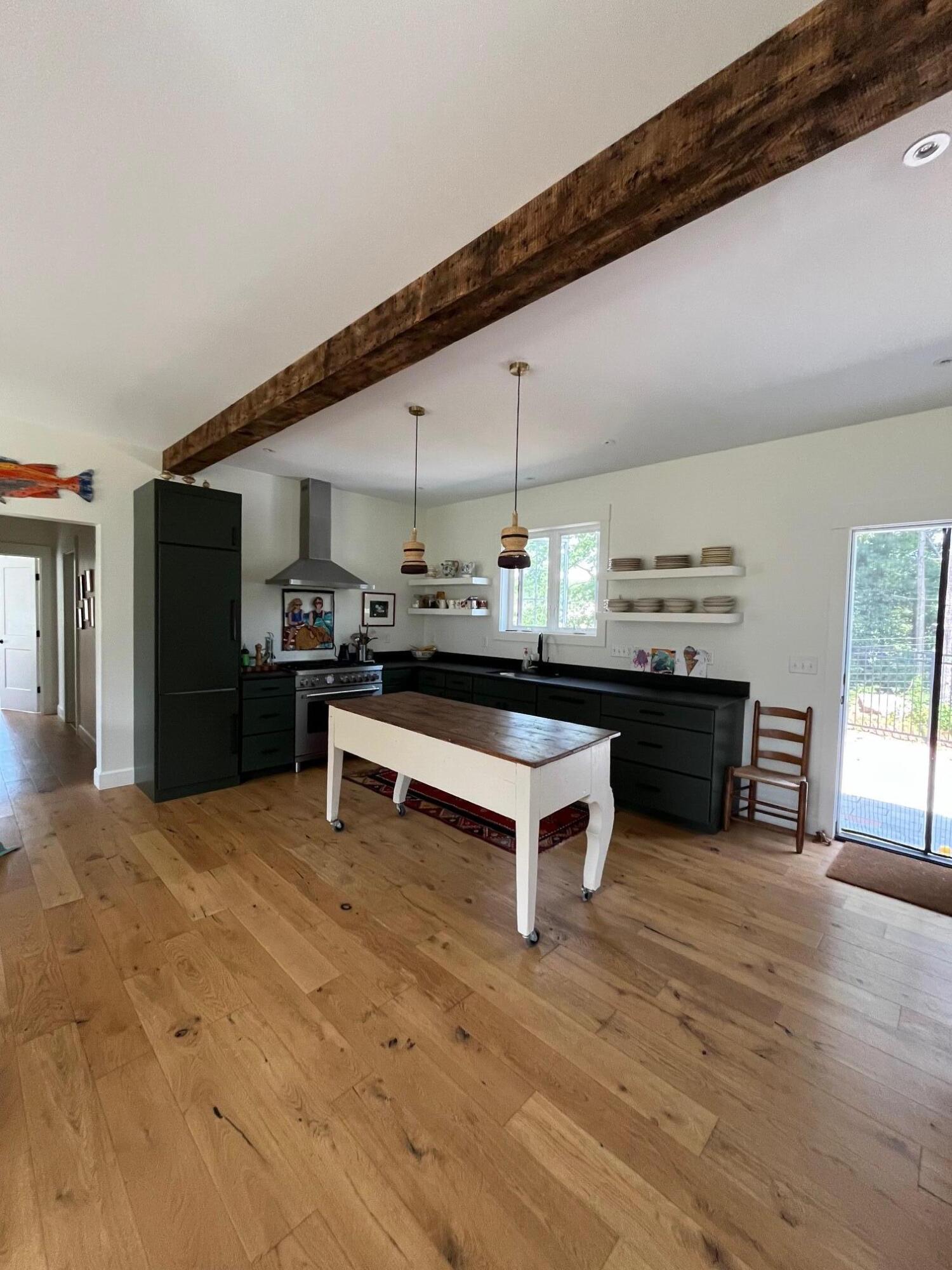 12 Lone Pine Lane