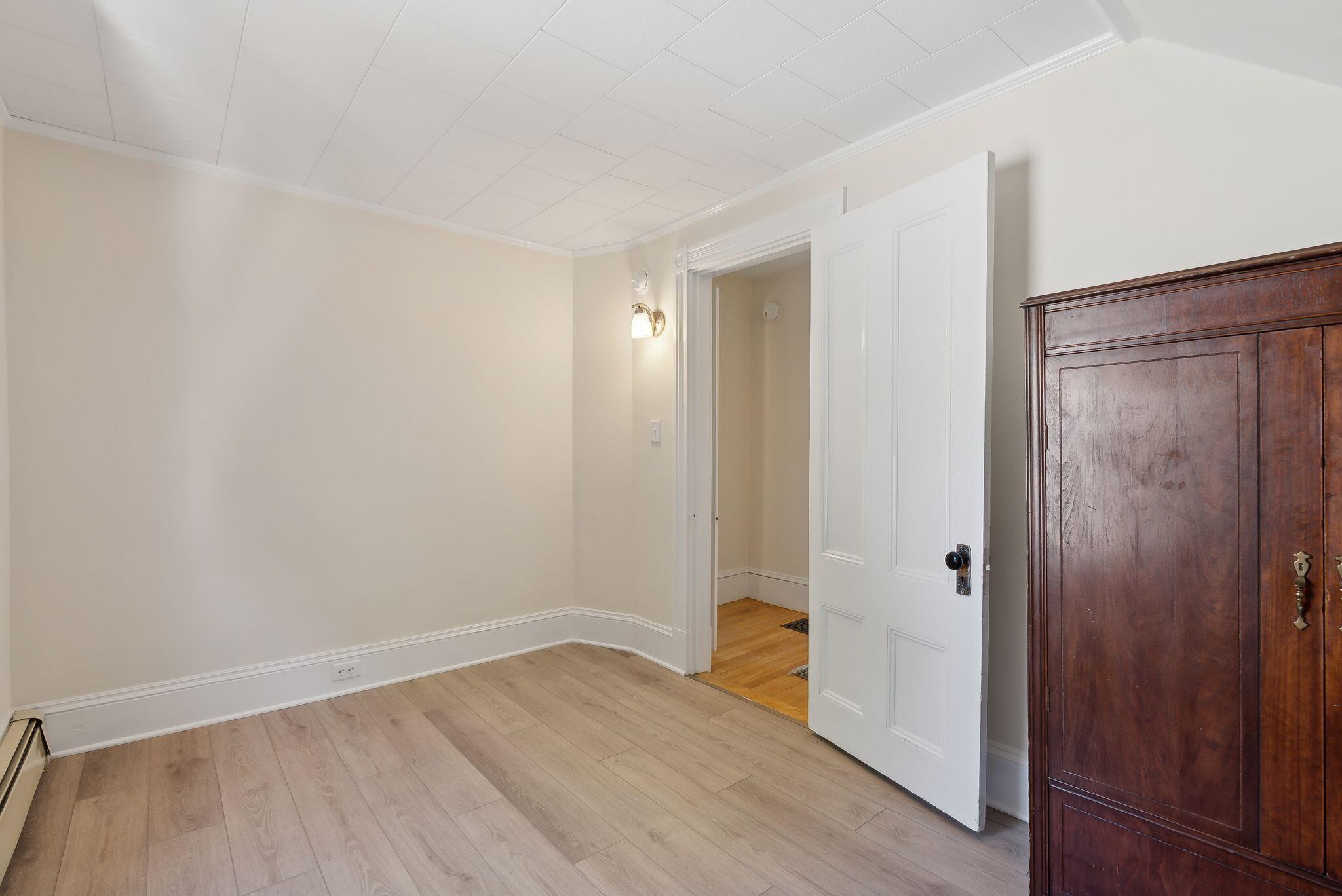 22 Berry Avenue