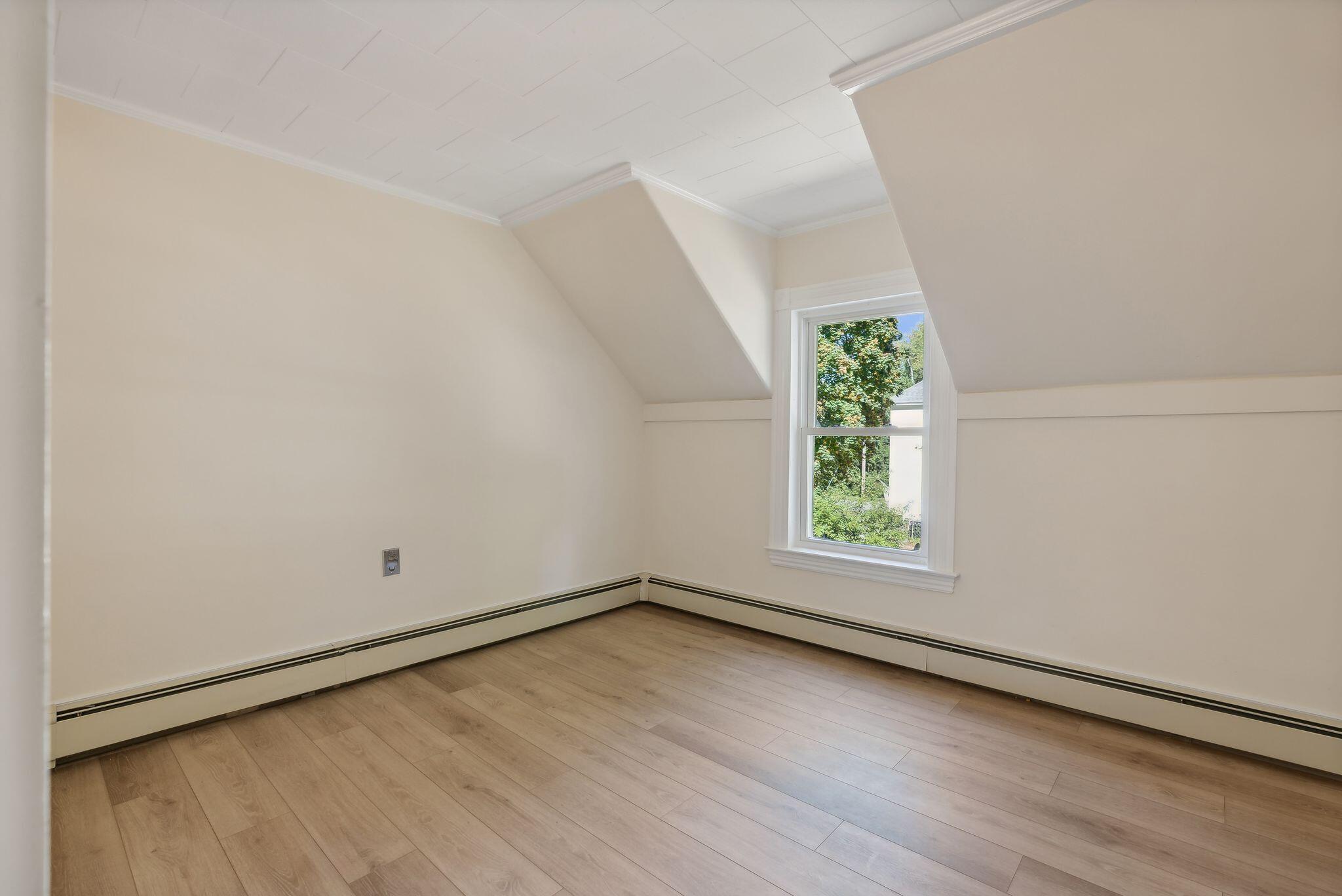 22 Berry Avenue