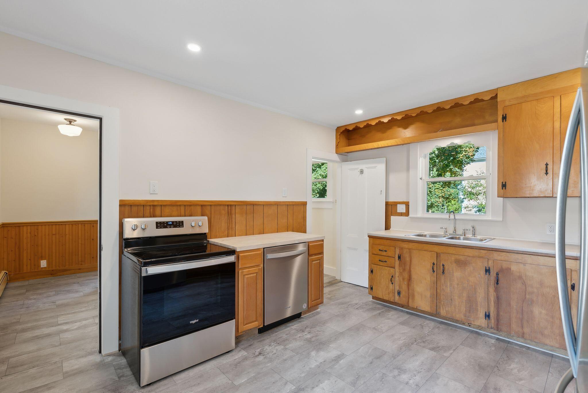 22 Berry Avenue