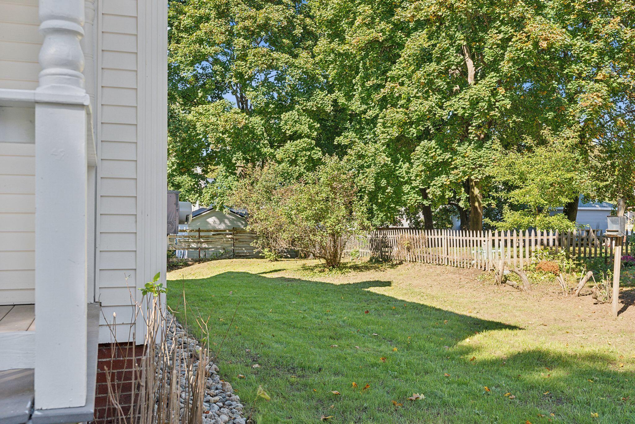22 Berry Avenue
