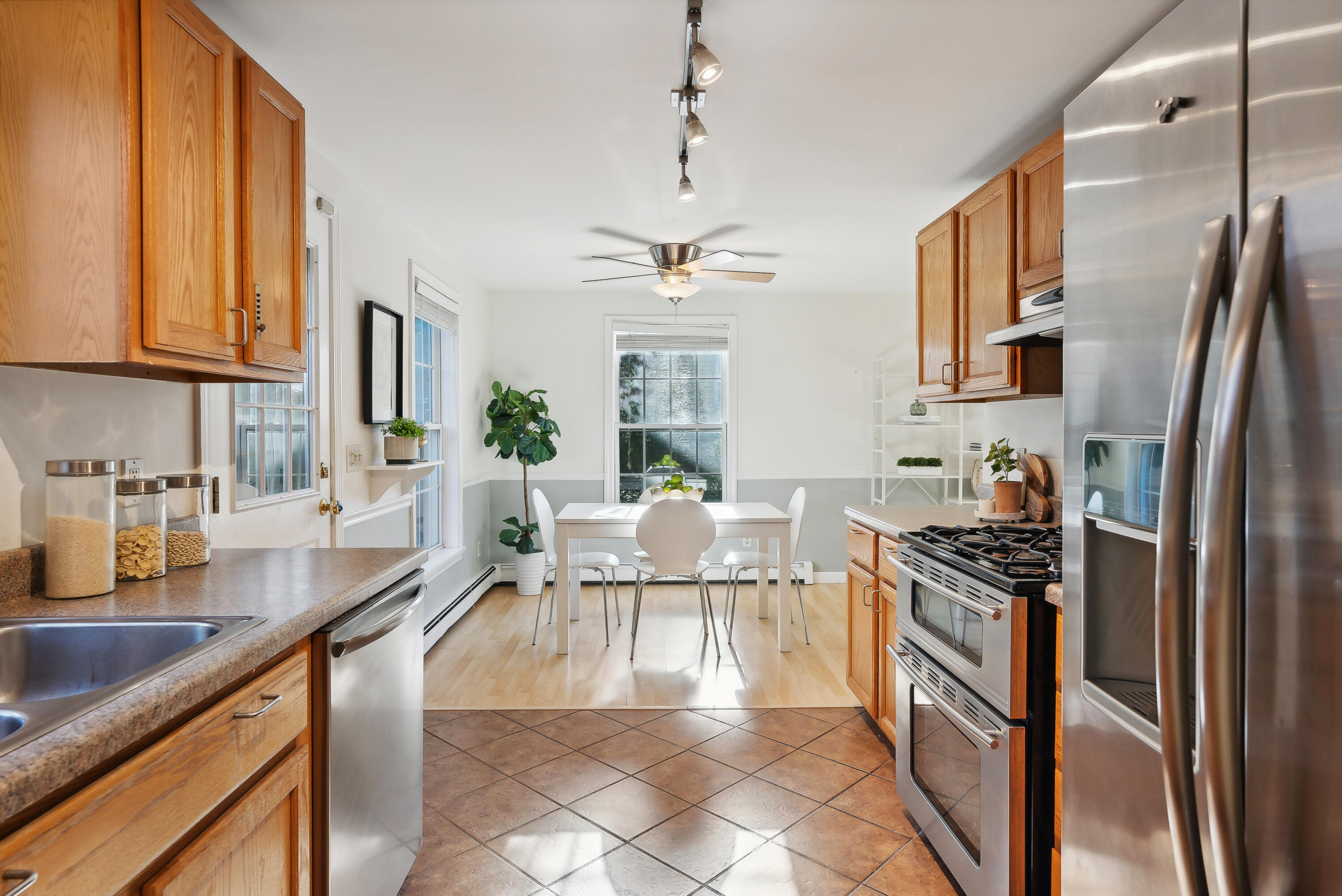 23 Tate Street, 2