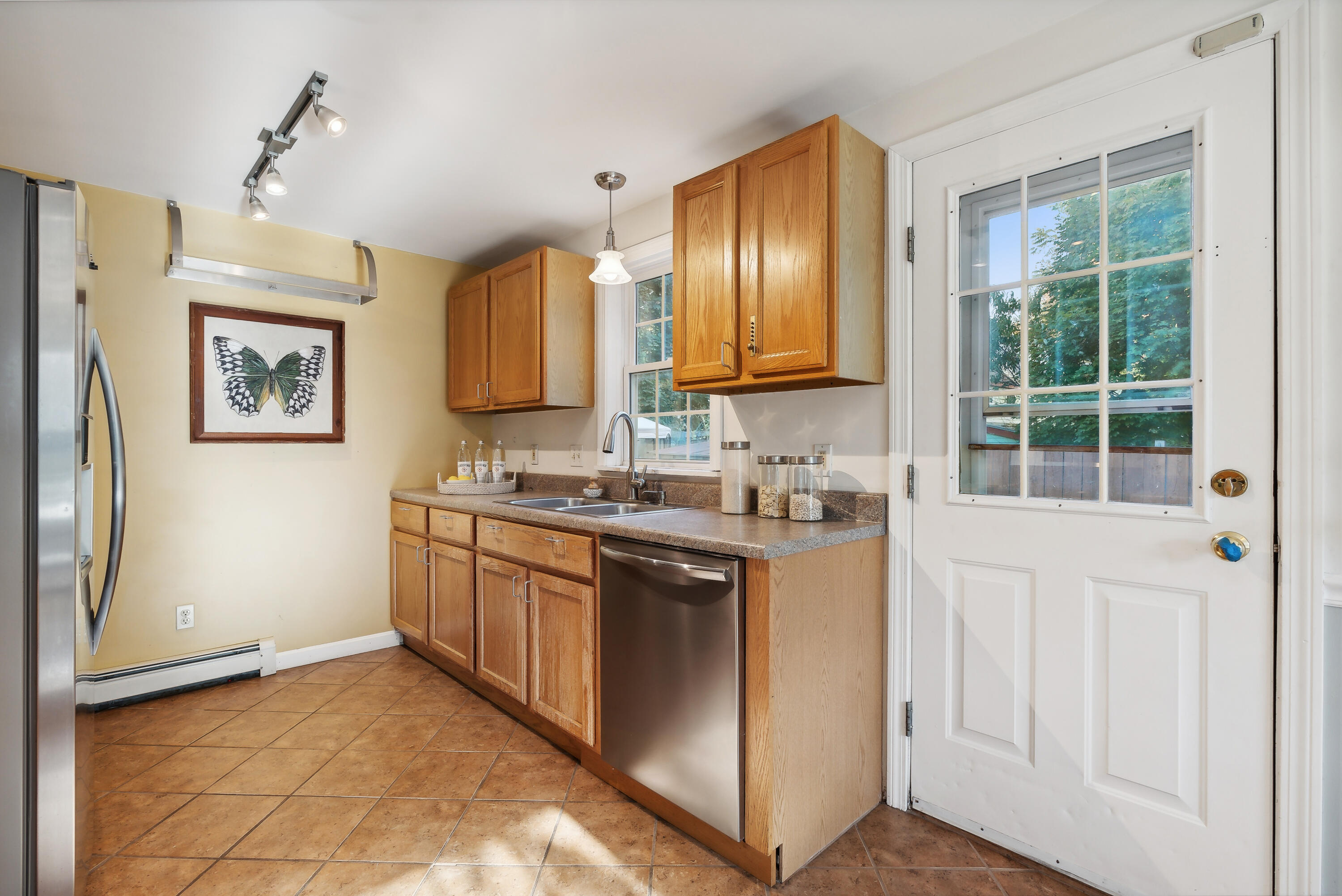 23 Tate Street, 2