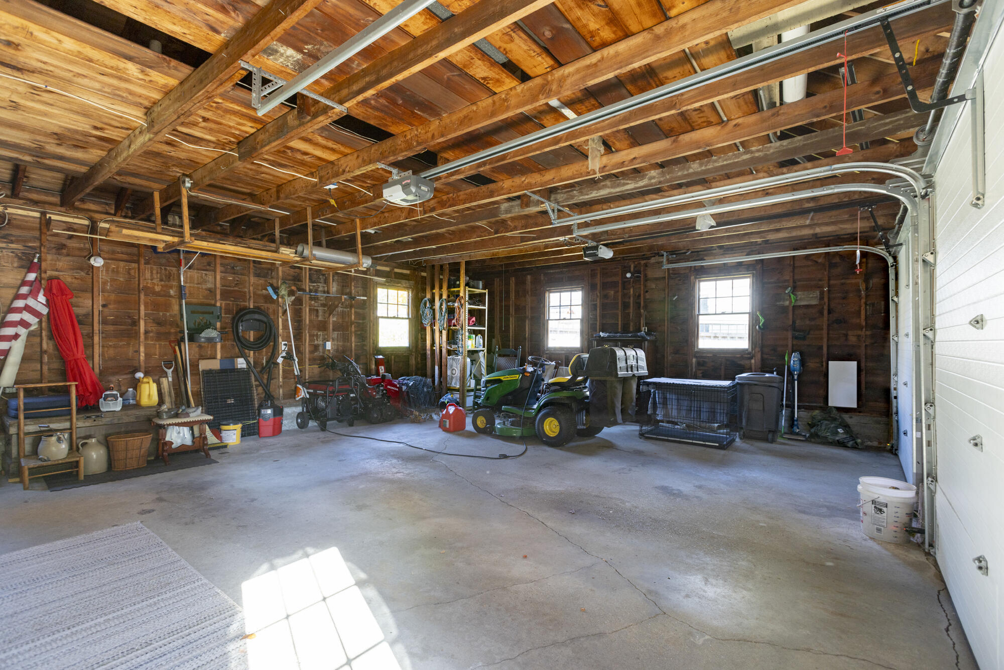 5 Crestwood Road