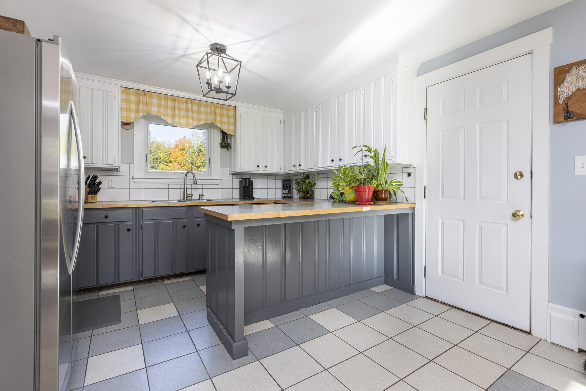 5 Crestwood Road