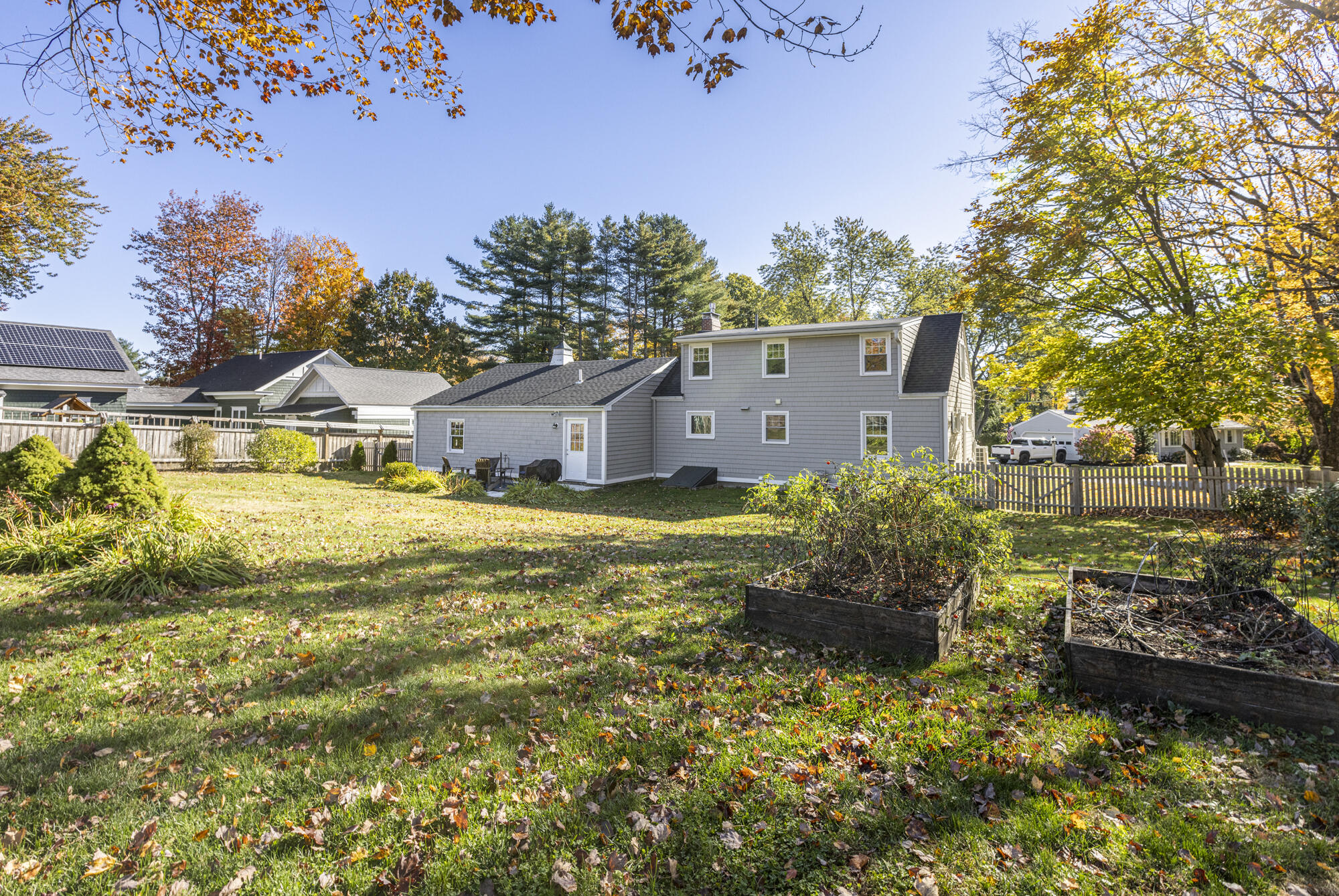 5 Crestwood Road