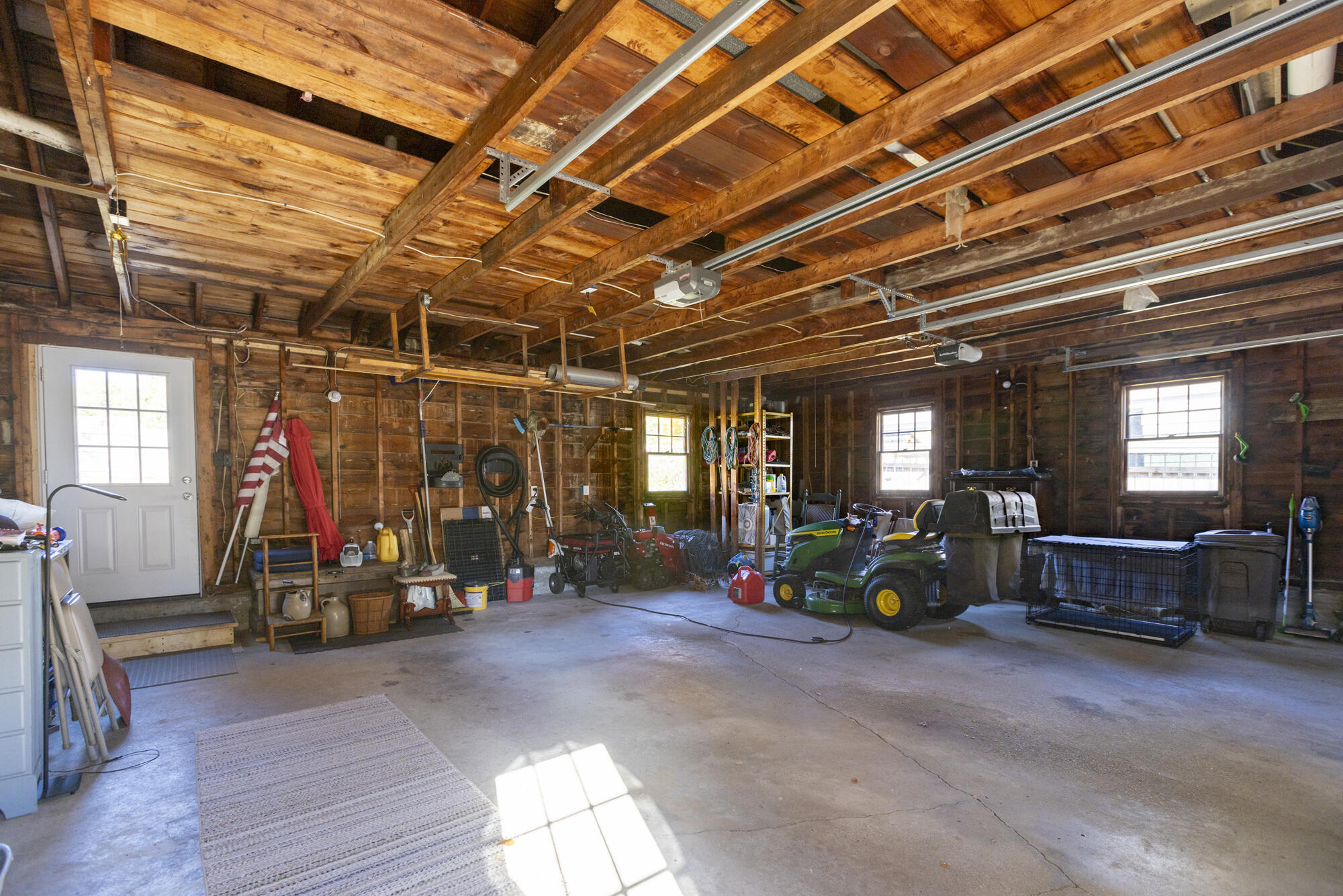 5 Crestwood Road