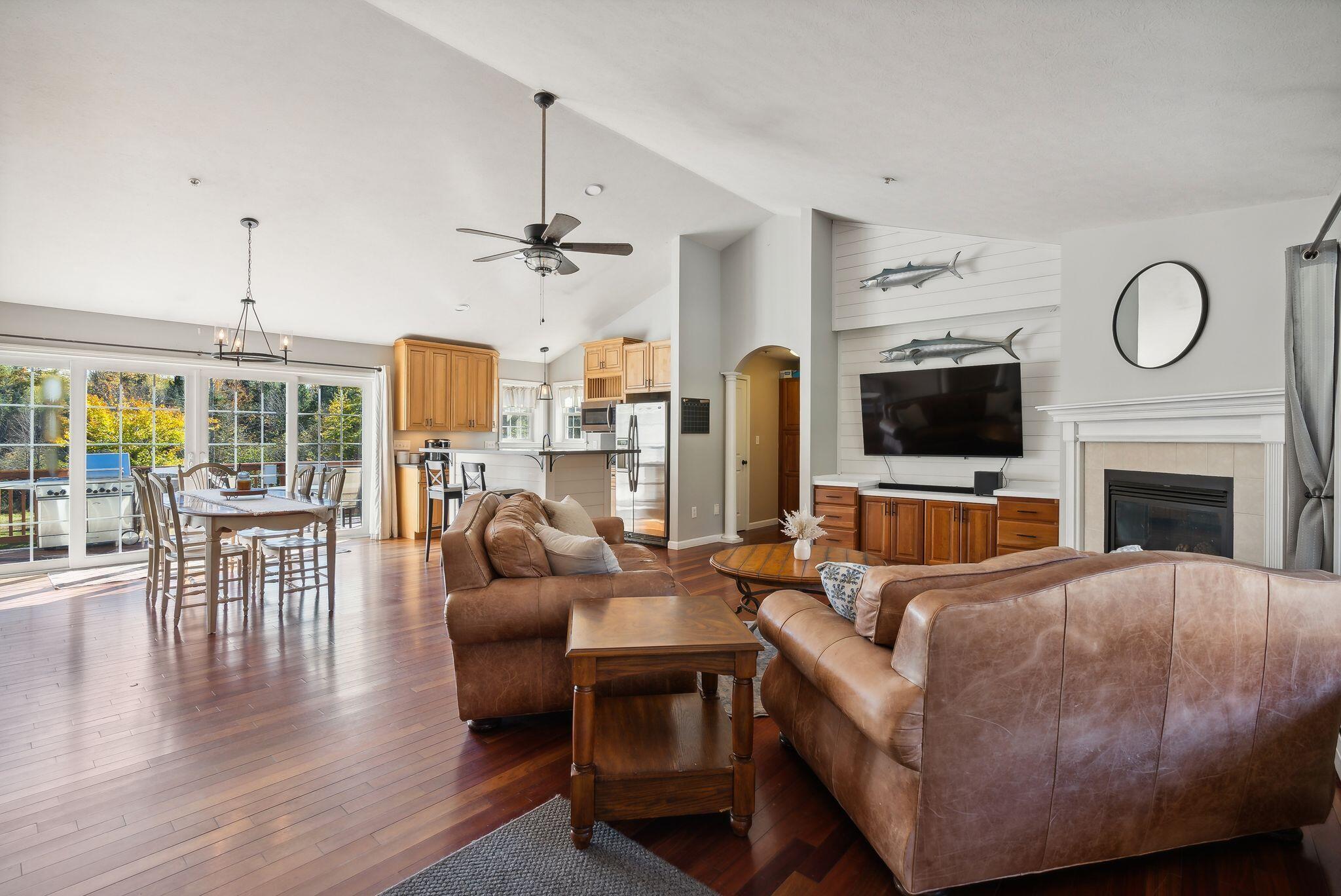 18 Copperhead Drive
