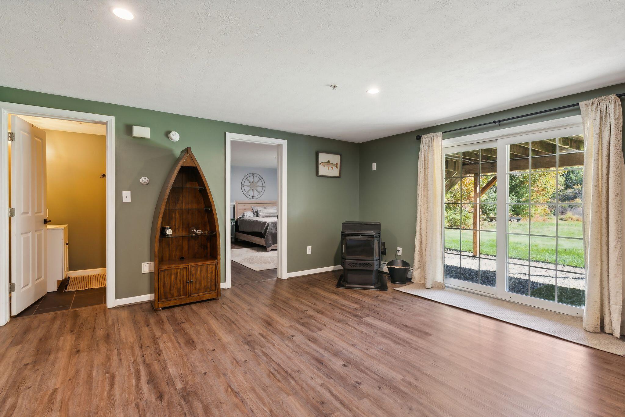 18 Copperhead Drive