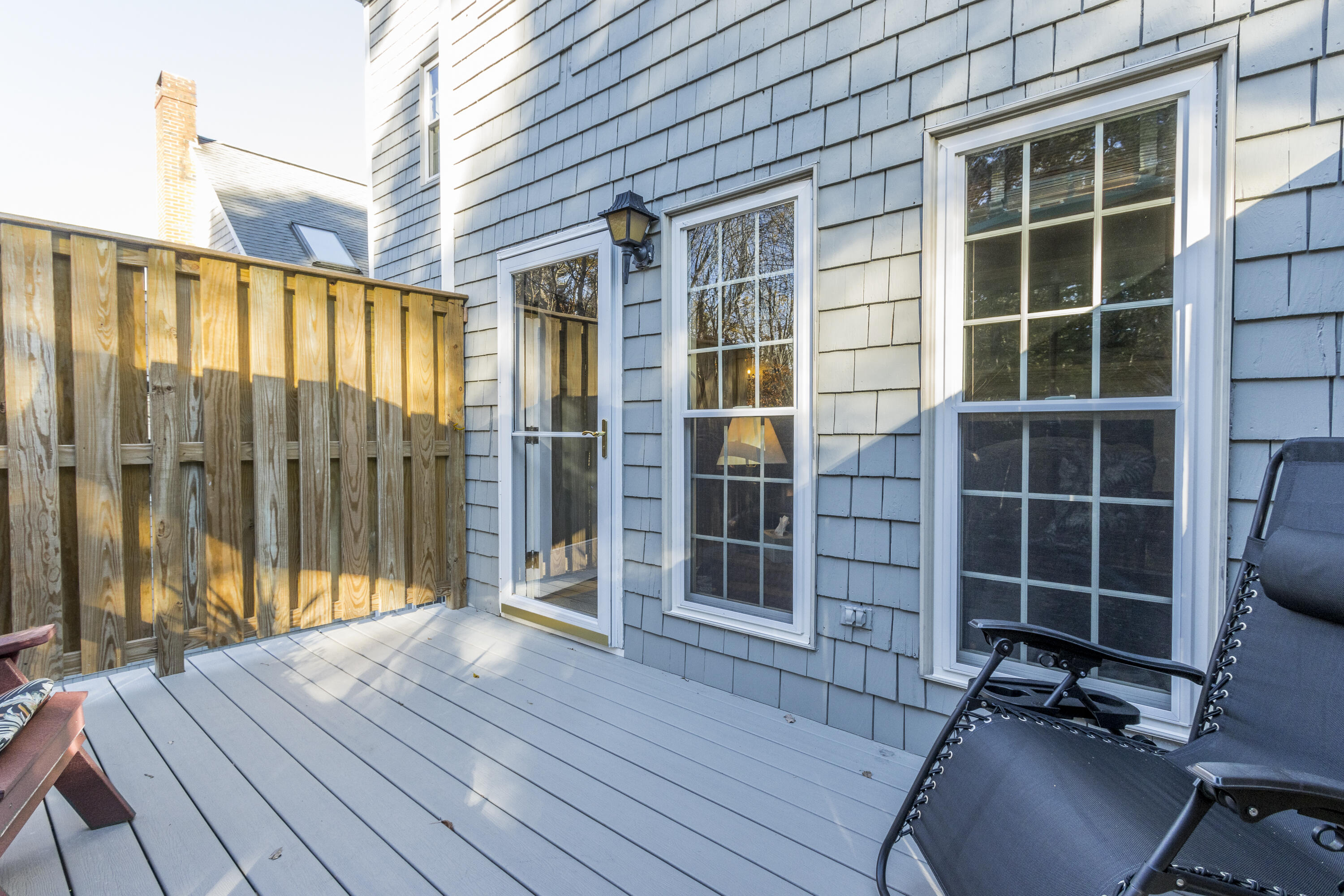 8 Lupine Court, 8