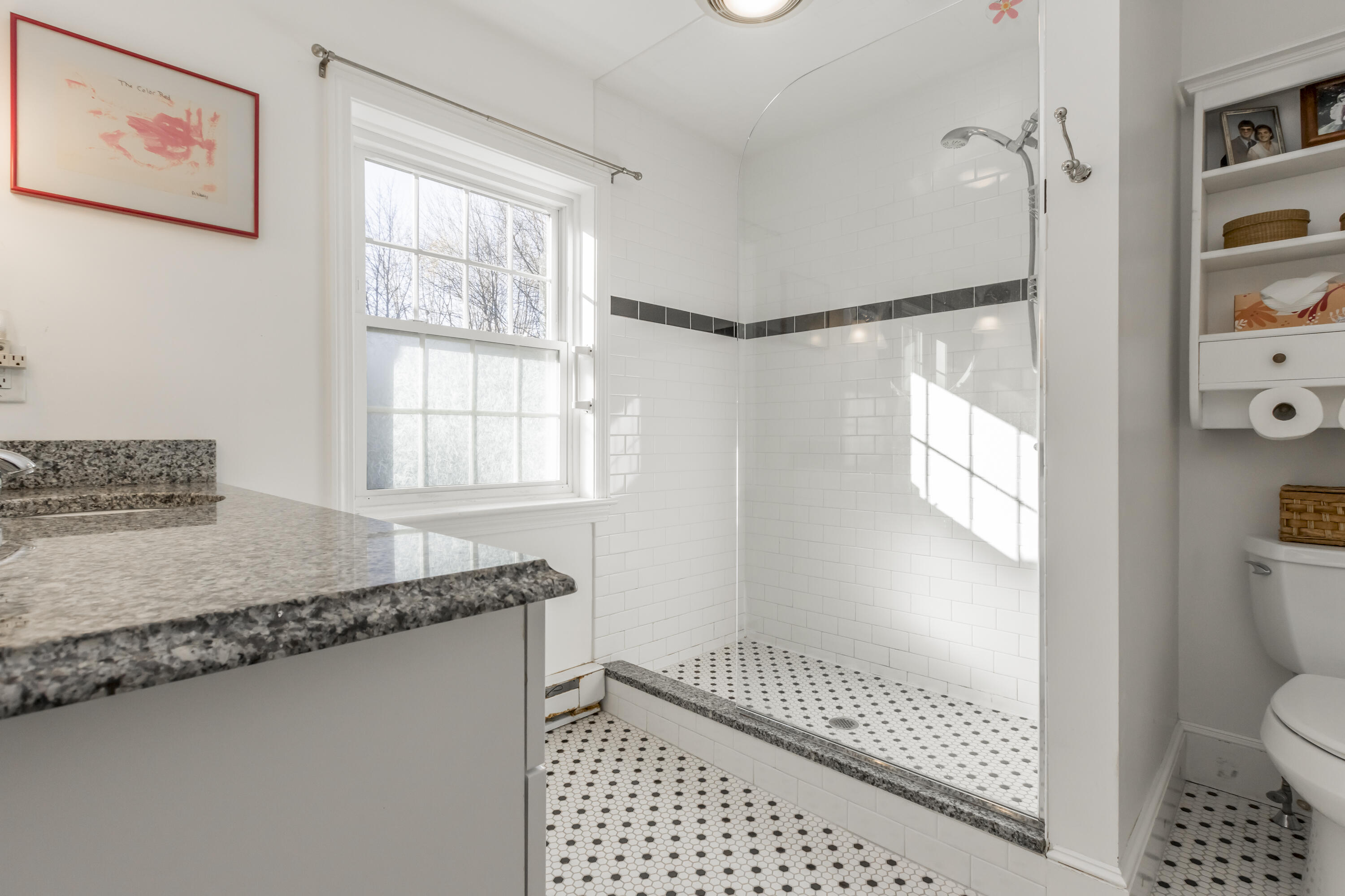 8 Lupine Court, 8