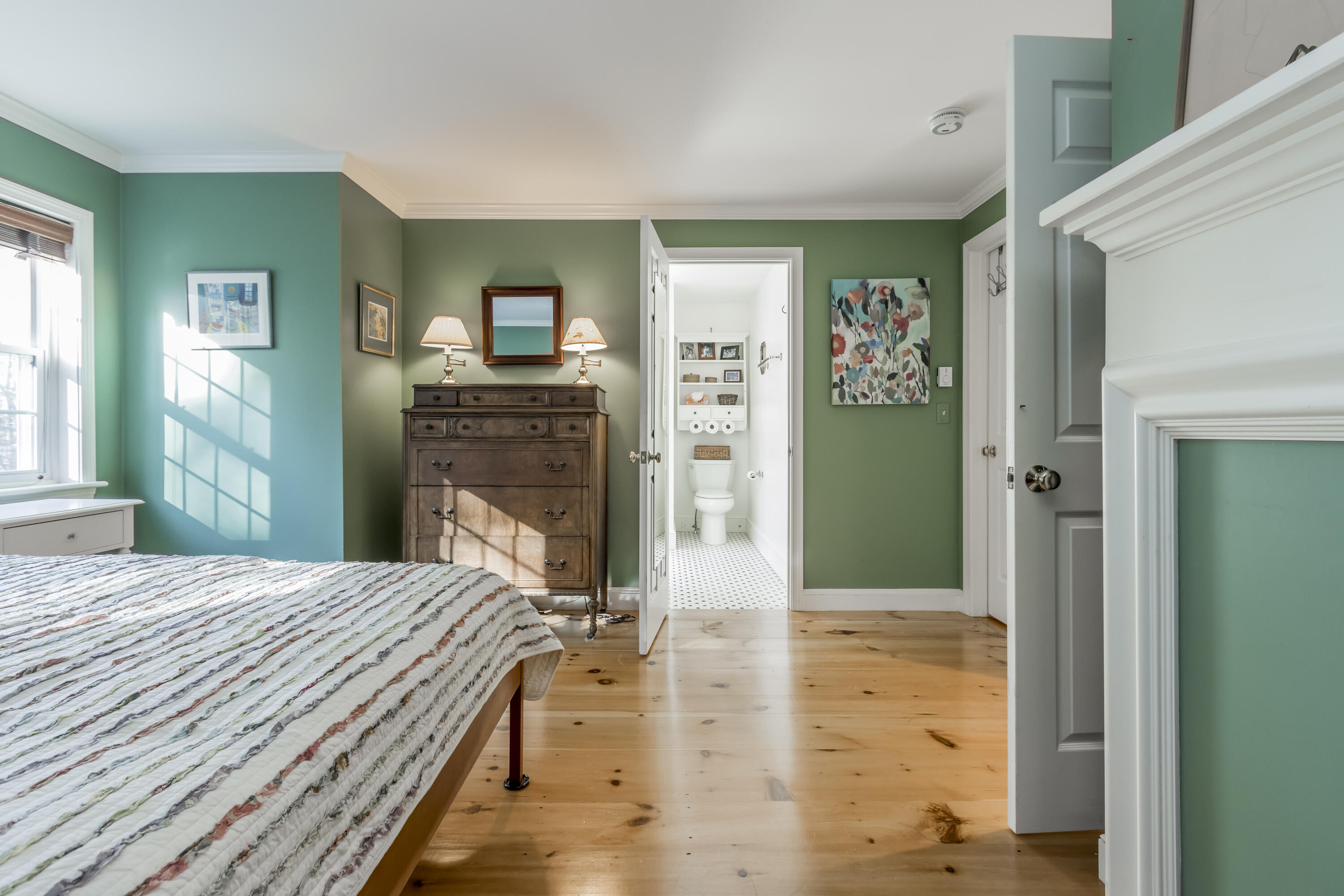 8 Lupine Court, 8