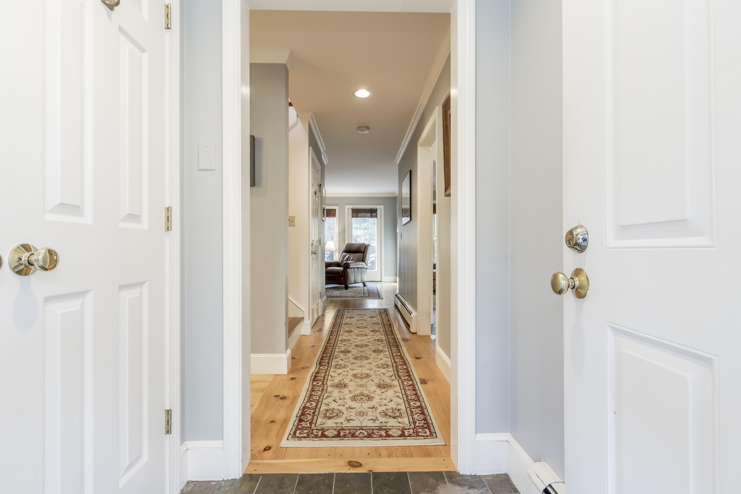 8 Lupine Court, 8