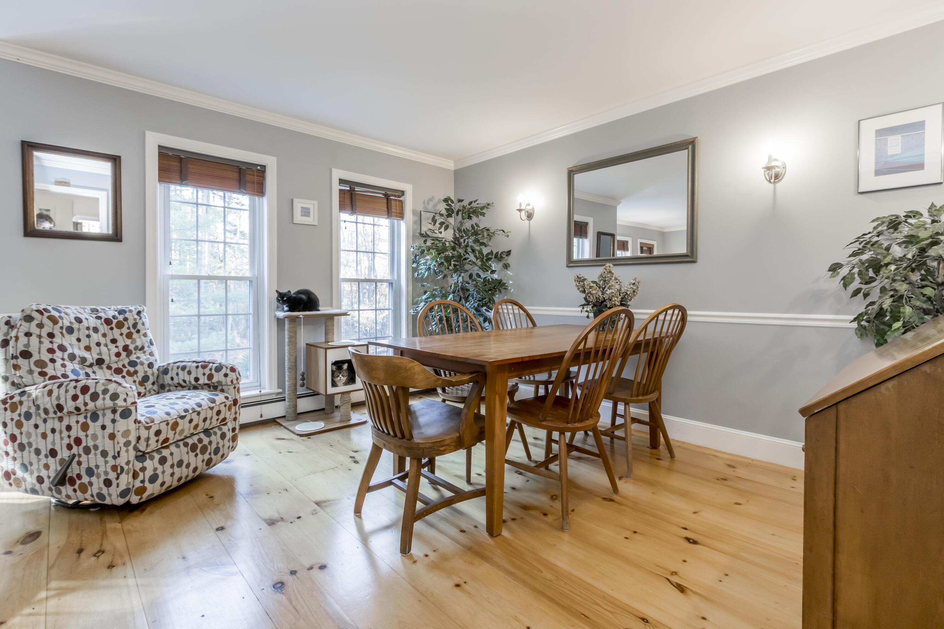 8 Lupine Court, 8