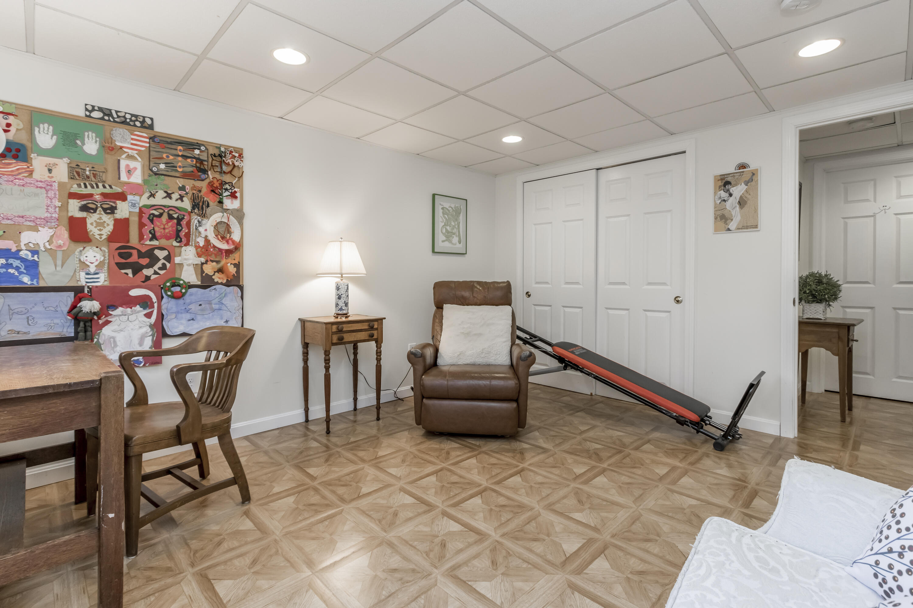 8 Lupine Court, 8