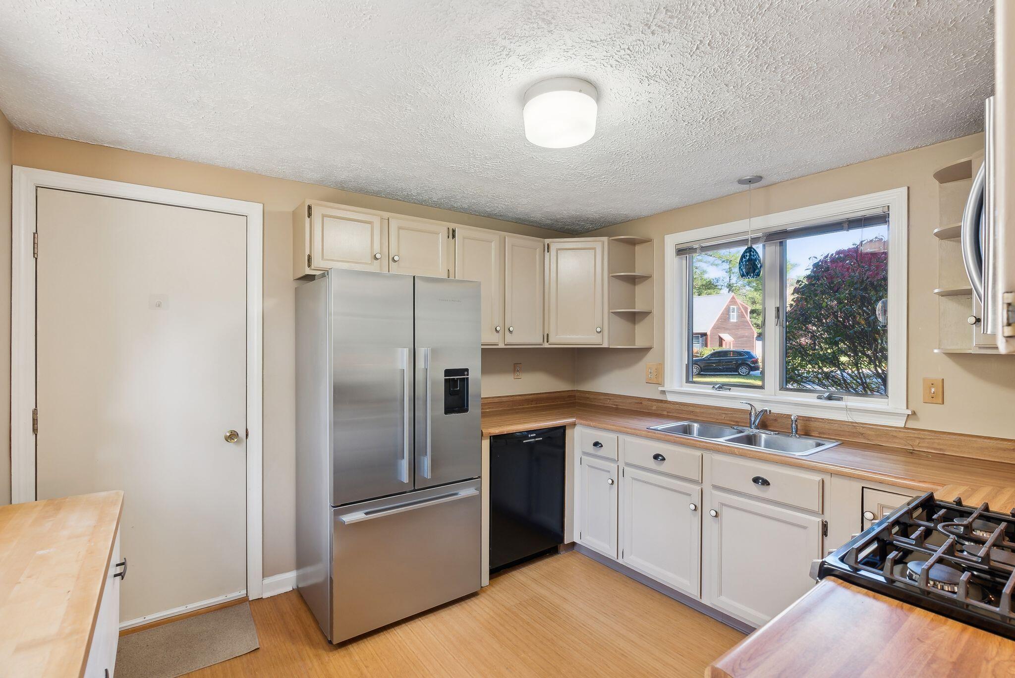 21 Cluf Bay Road, 21