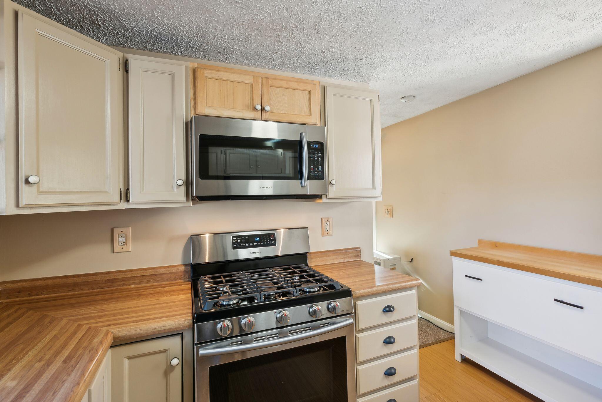 21 Cluf Bay Road, 21