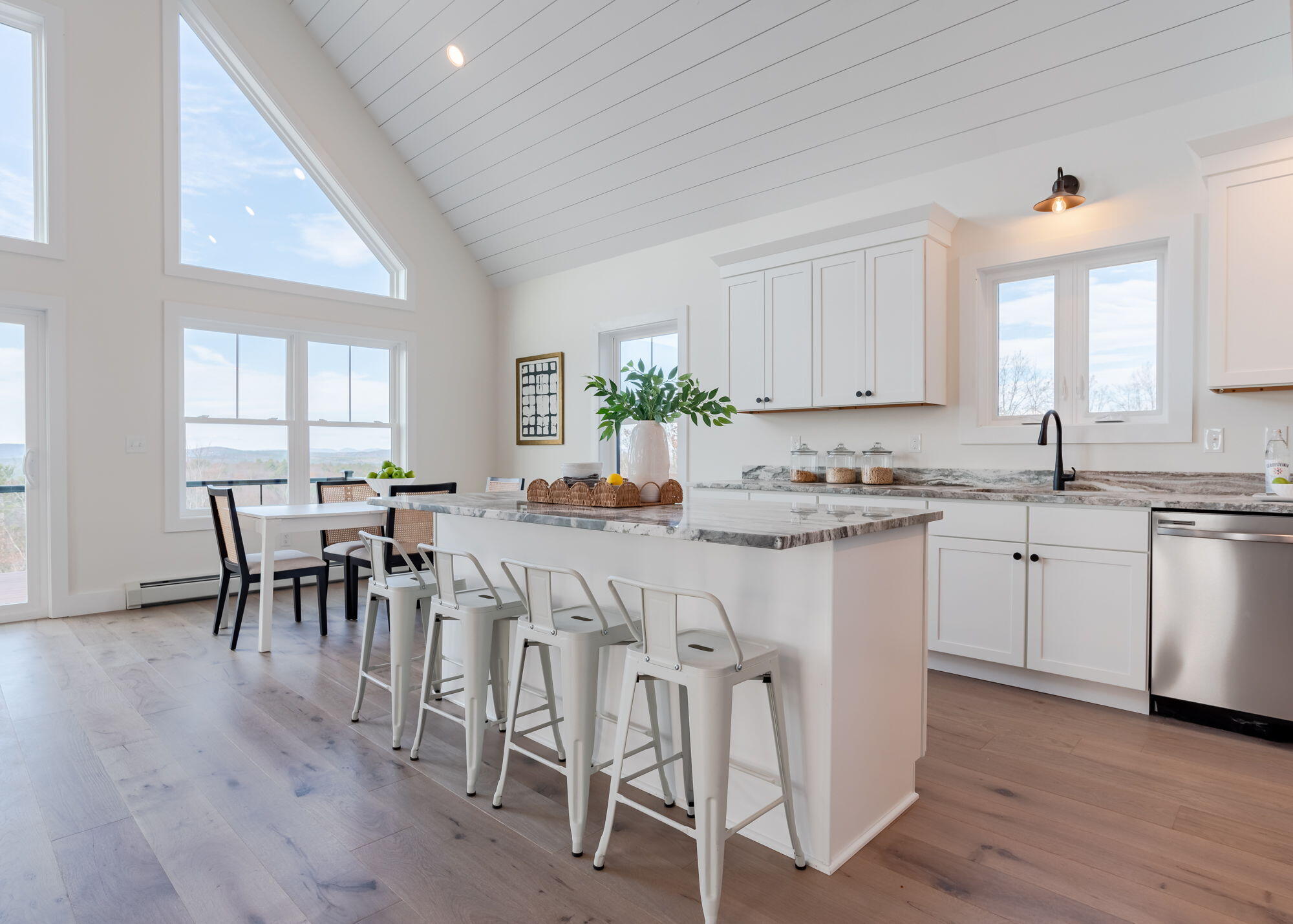 25 Sky Ridge Drive
