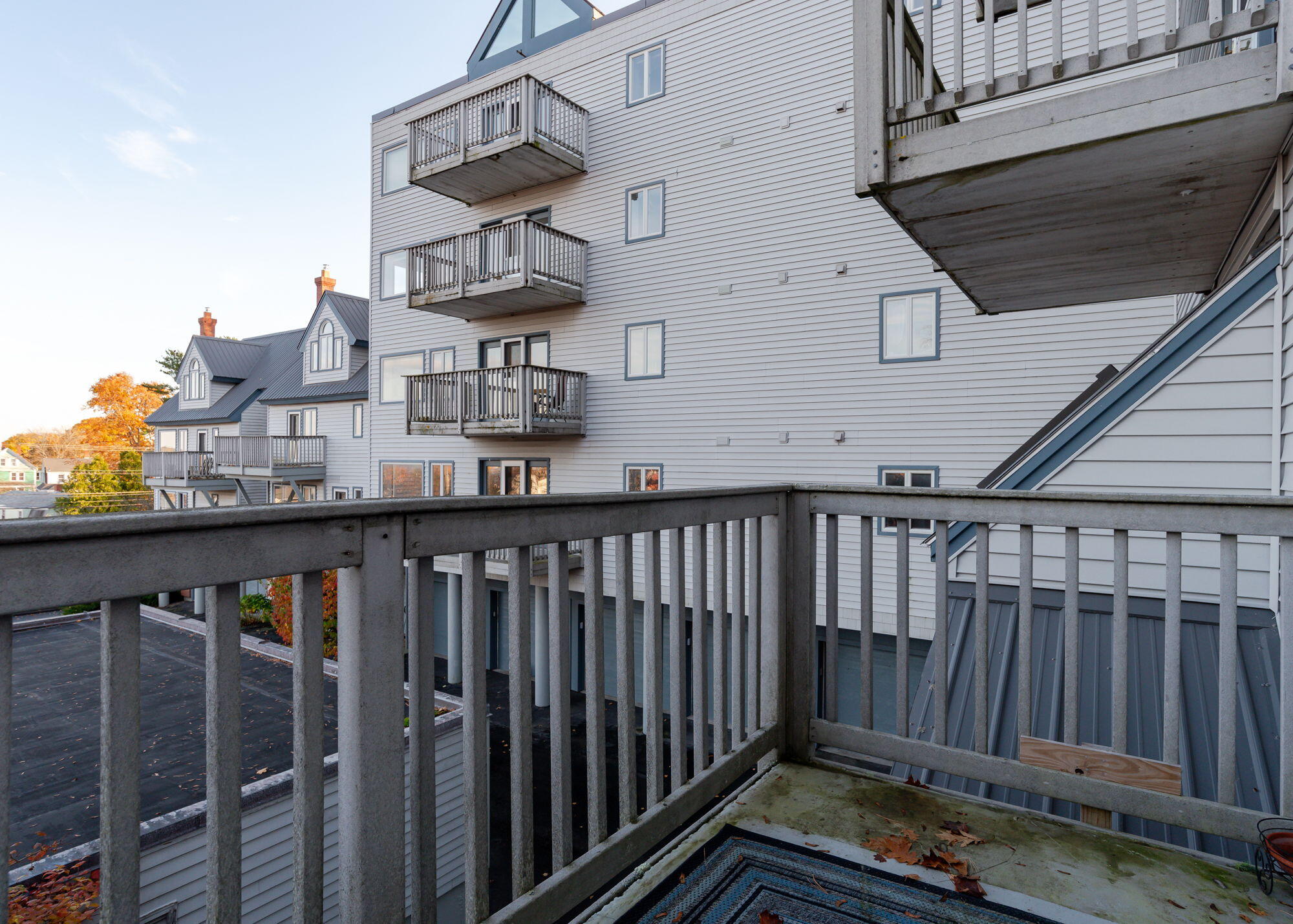 149 Fort Road, 4