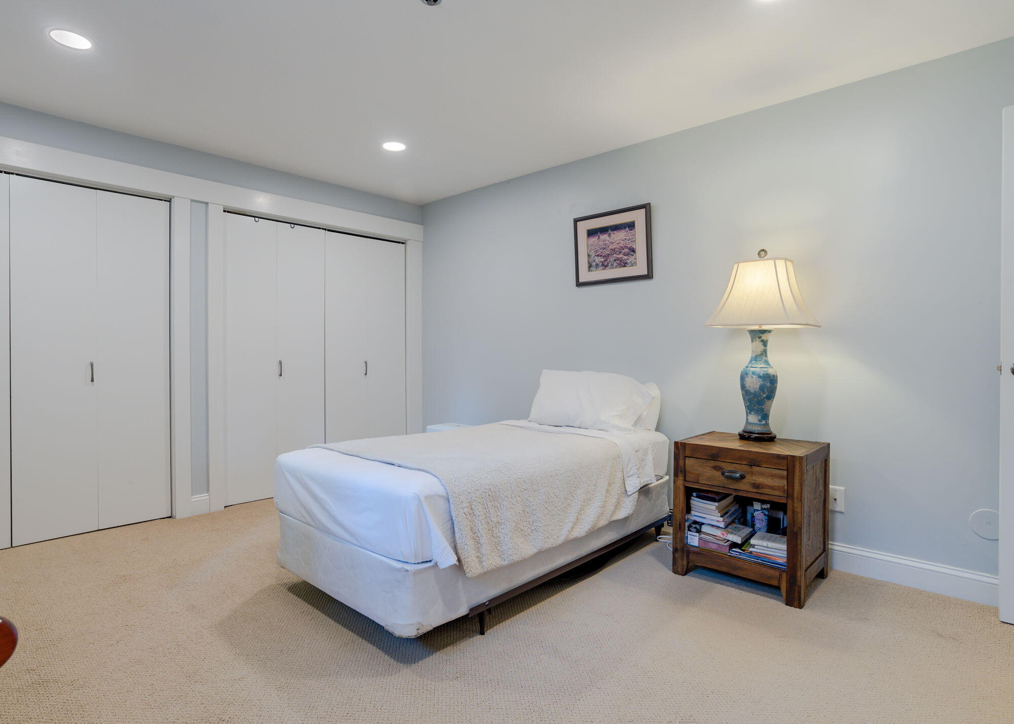149 Fort Road, 4