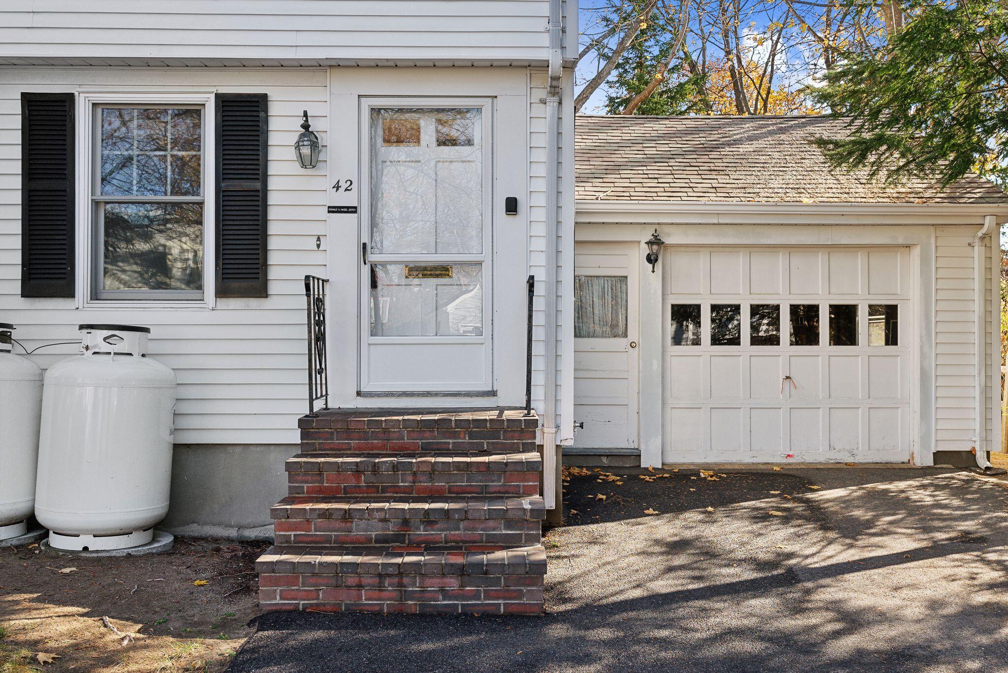 42 Strathmore Road